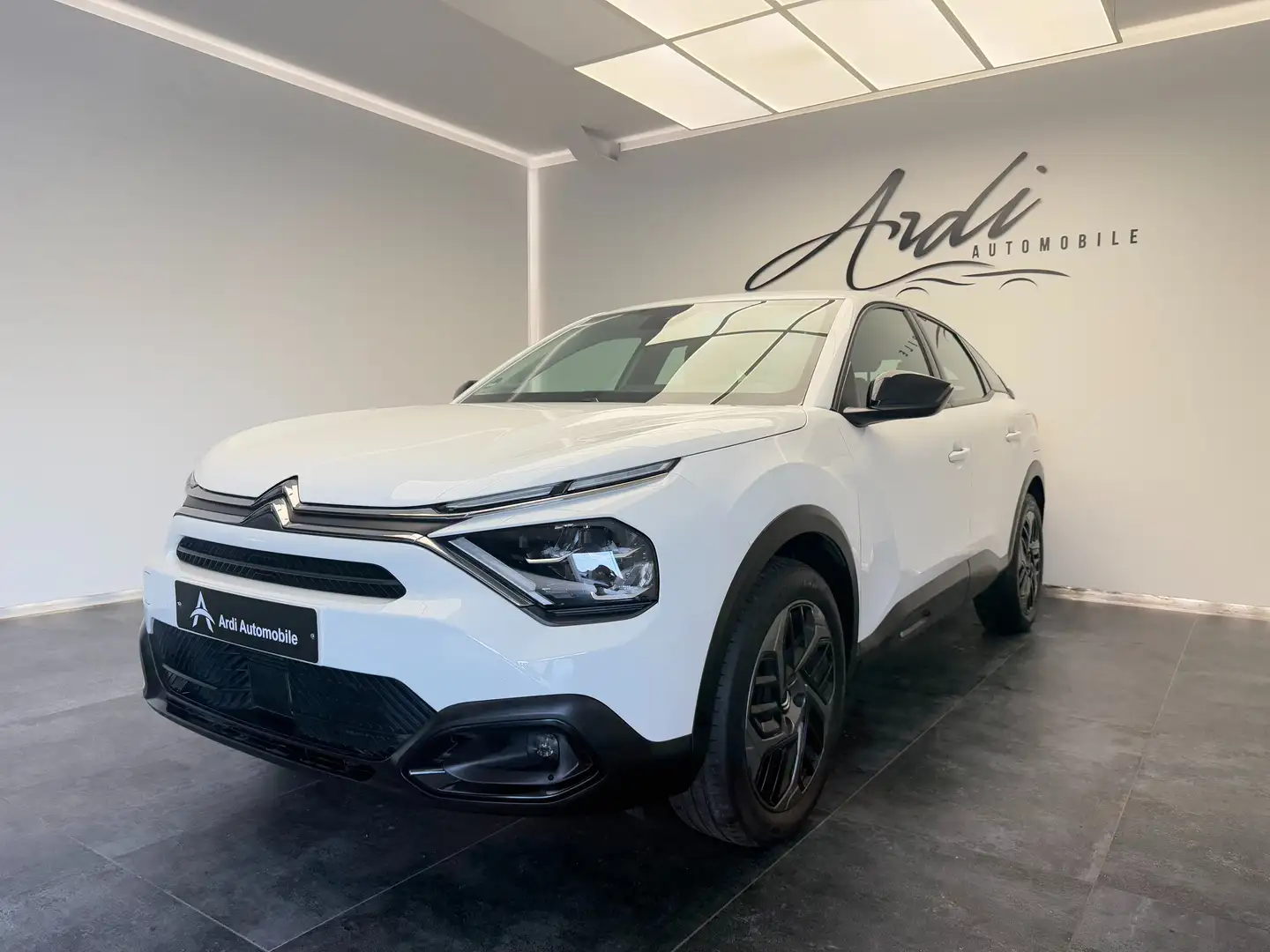 Citroen C4 C4 1.5 BlueHDi *35 000KM*CARPLAY*1 PROP*GARANTIE* Blanc - 1