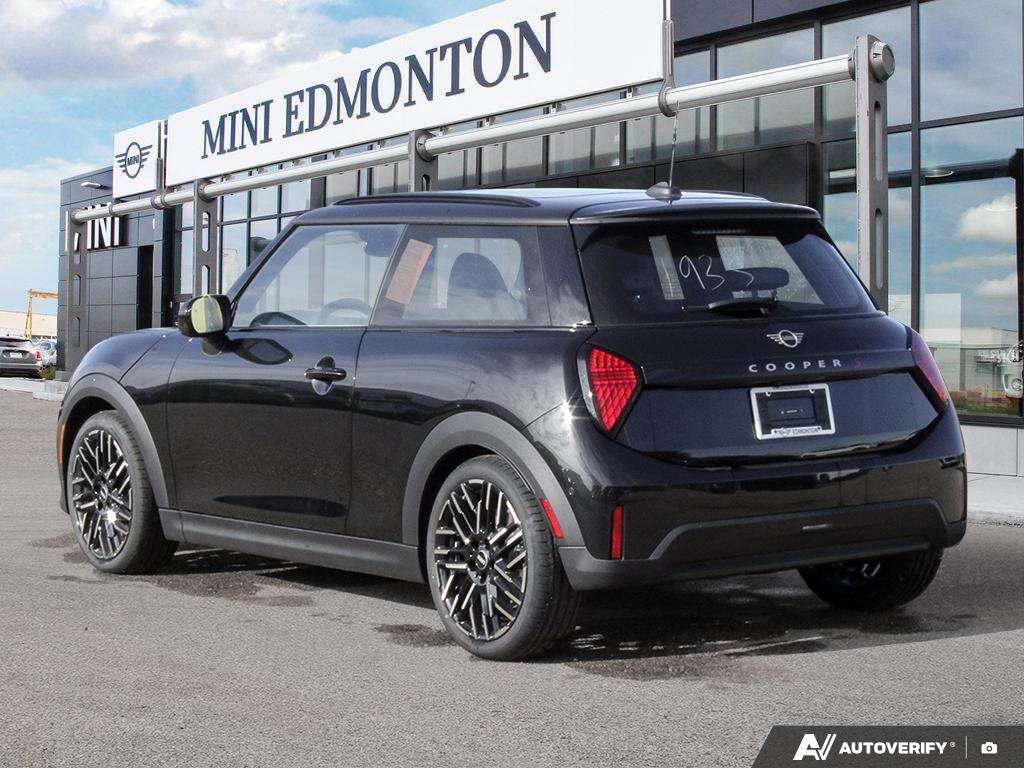 2026 MINI 3 Door