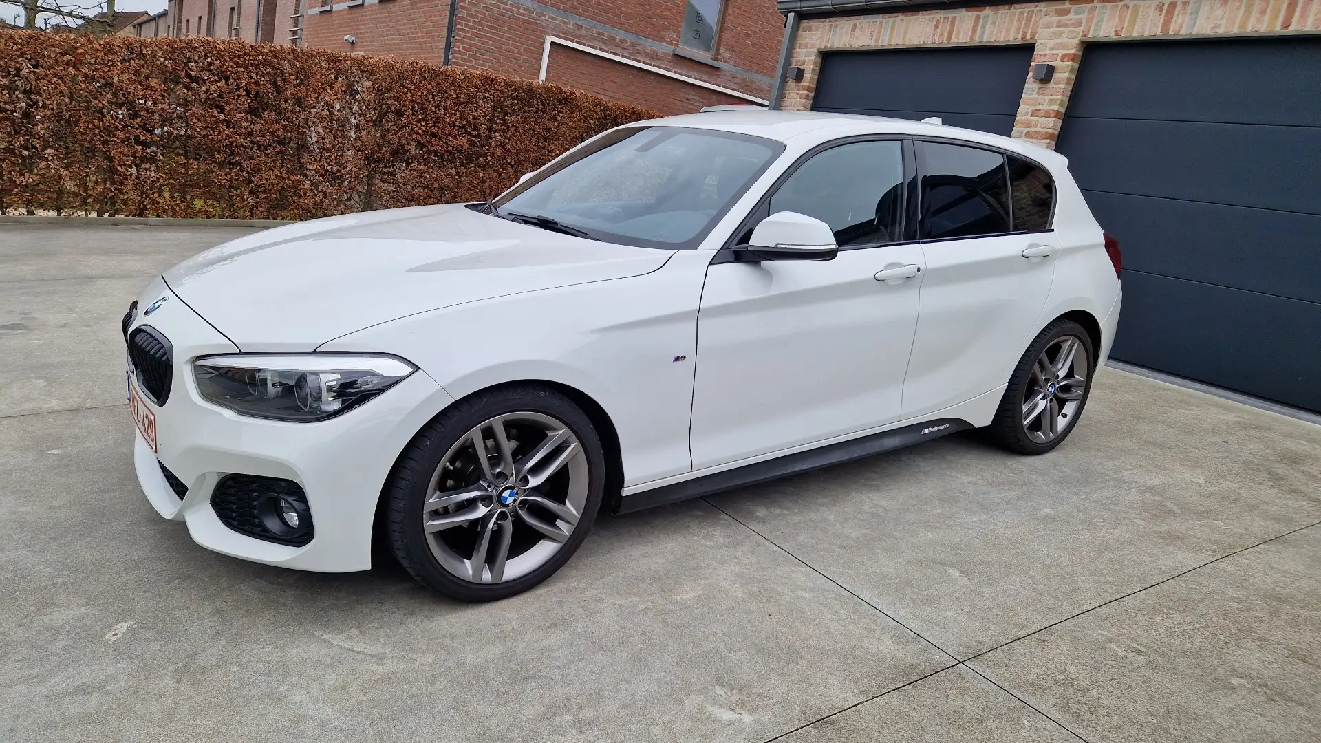 BMW 118 118i 136 ch BVA8 M Sport Pack Shadow - 1