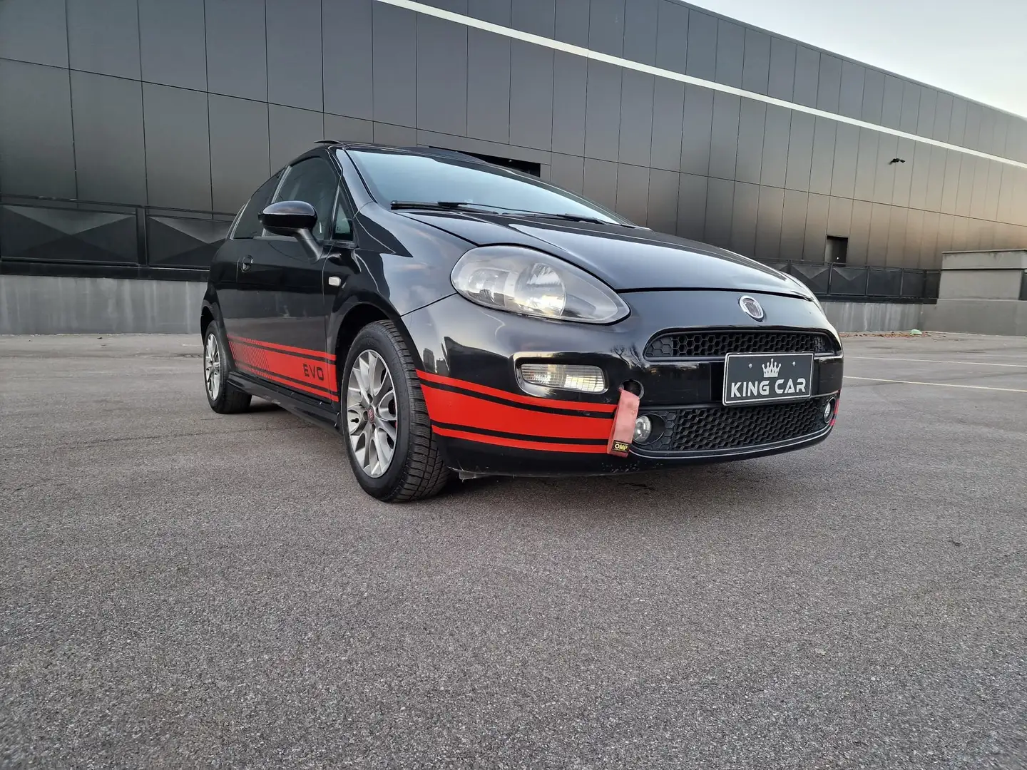 Fiat Punto 3p 1.3 mjt 16v Classic Active Noir - 2