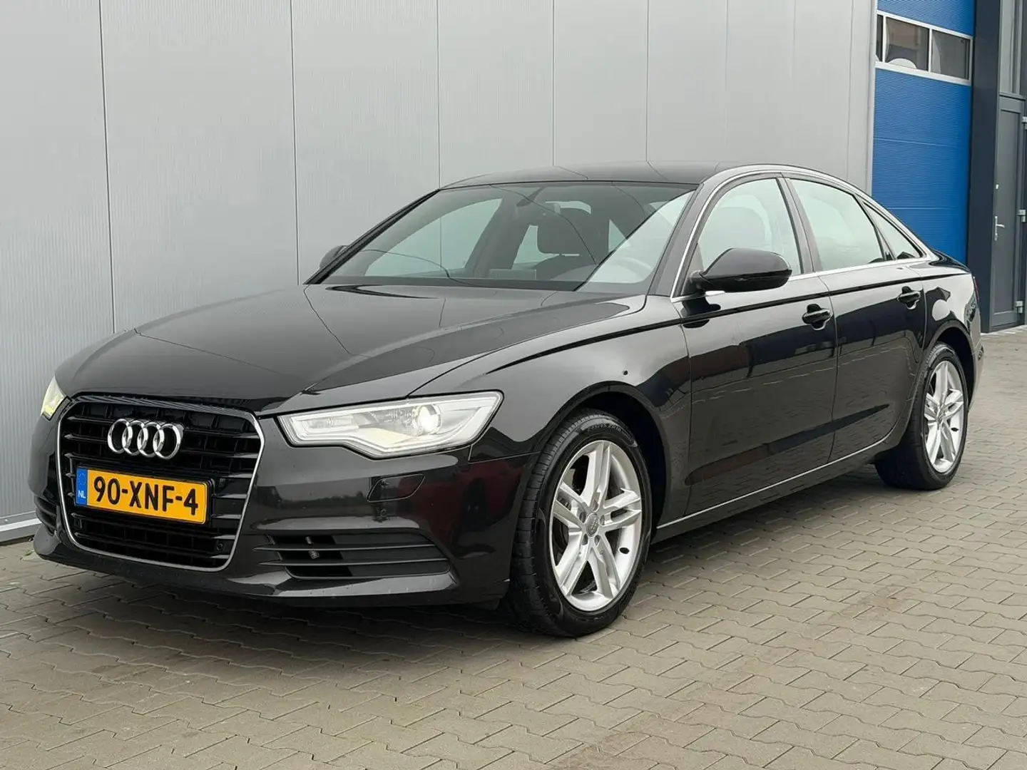 Audi A6 Limousine 2.8 FSI Pro Line Plus Bruin - 1