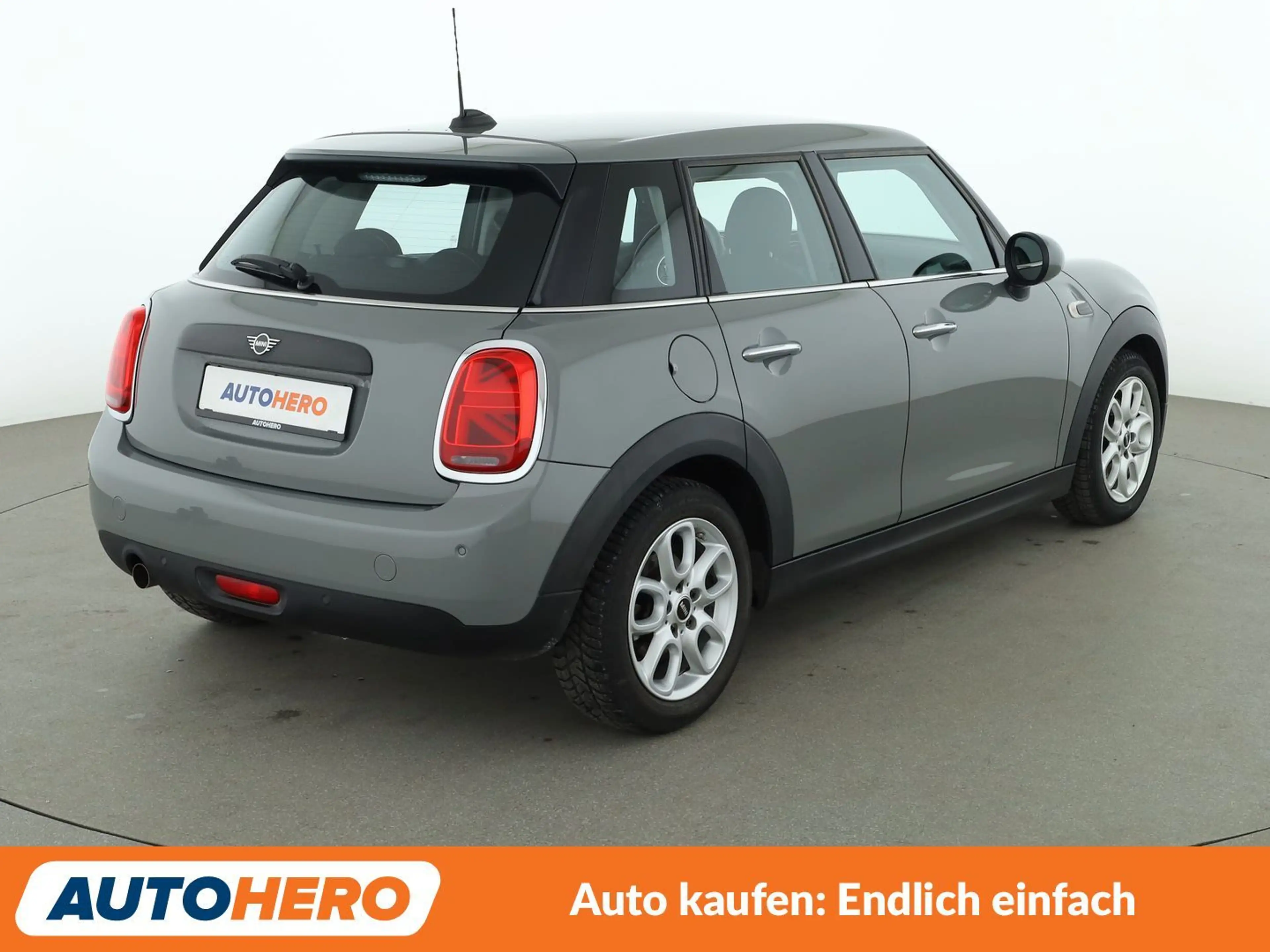 MINI One One *NAVI*LED*LIMIT*PDC*SHZ* — photo 6