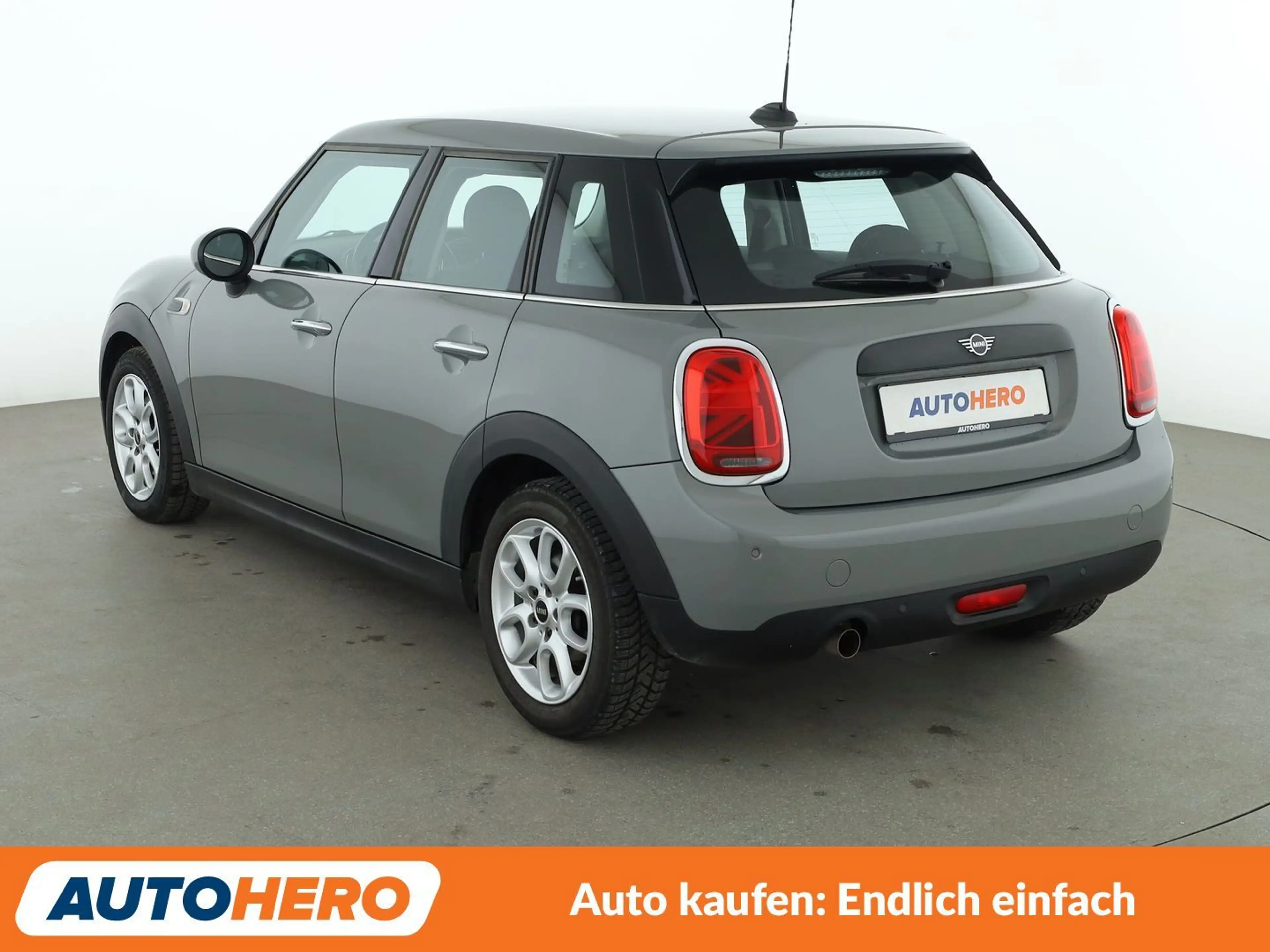 MINI One One *NAVI*LED*LIMIT*PDC*SHZ* — photo 4