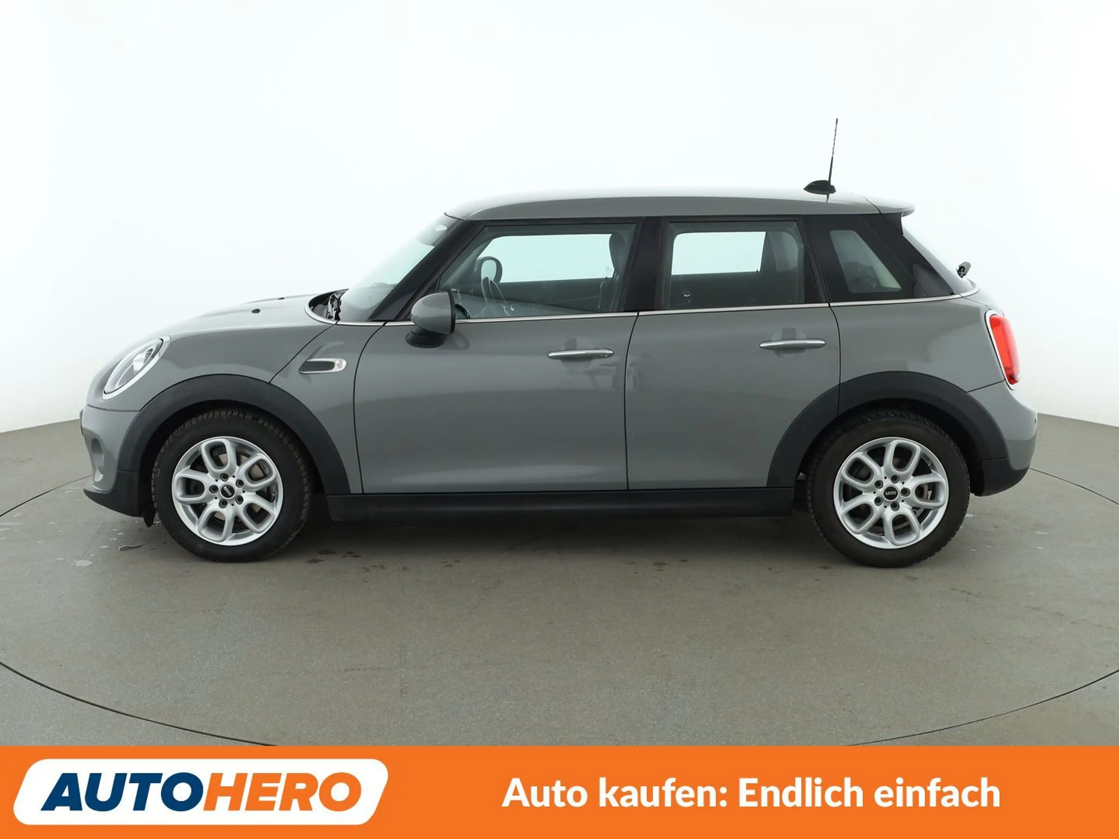 MINI One One *NAVI*LED*LIMIT*PDC*SHZ* — photo 3