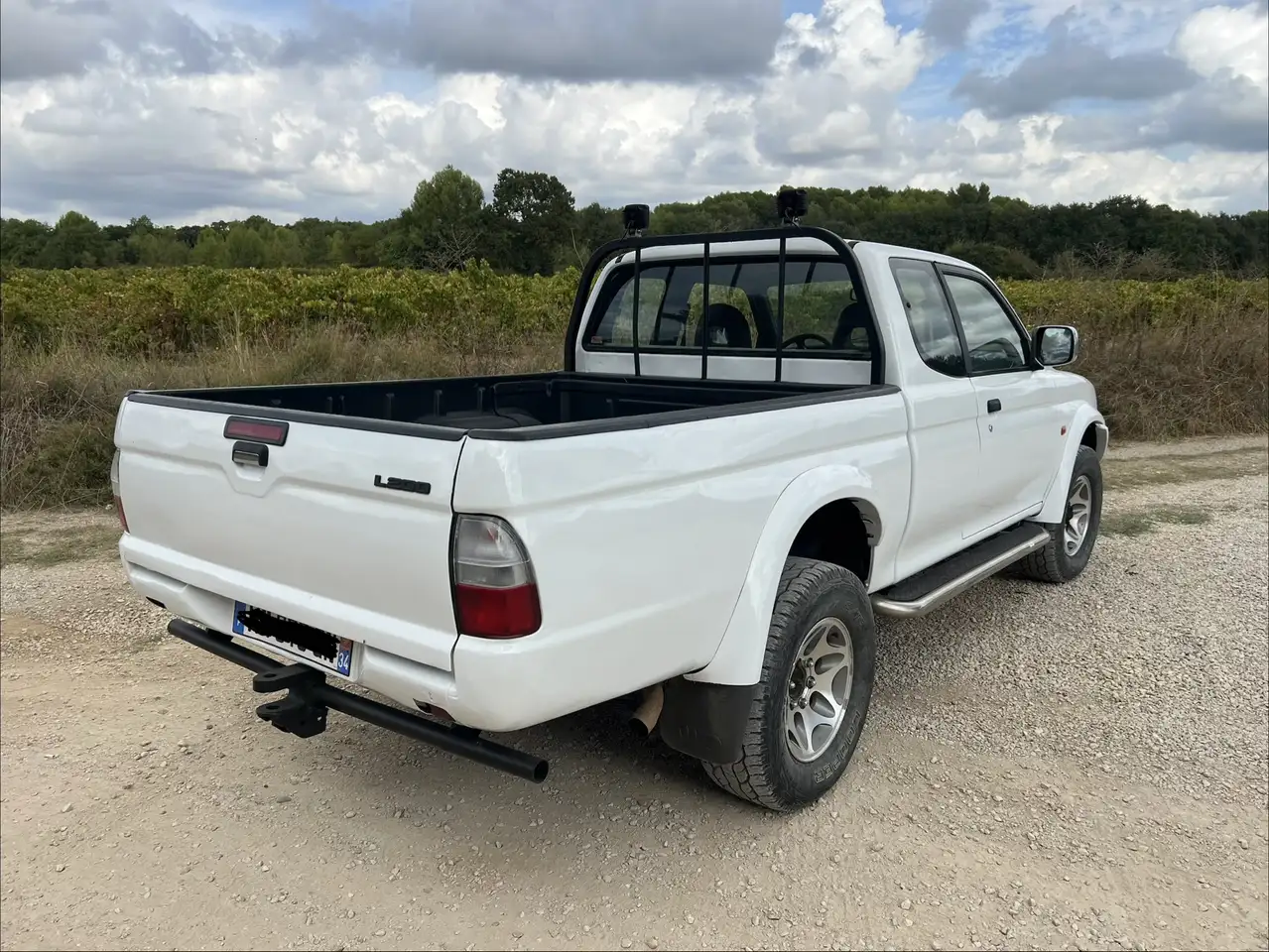 Mitsubishi L200 2.5 TBO D - 100 CLUB CAB, foto 2