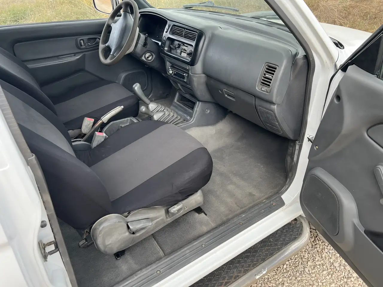 Mitsubishi L200 2.5 TBO D - 100 CLUB CAB, foto 3