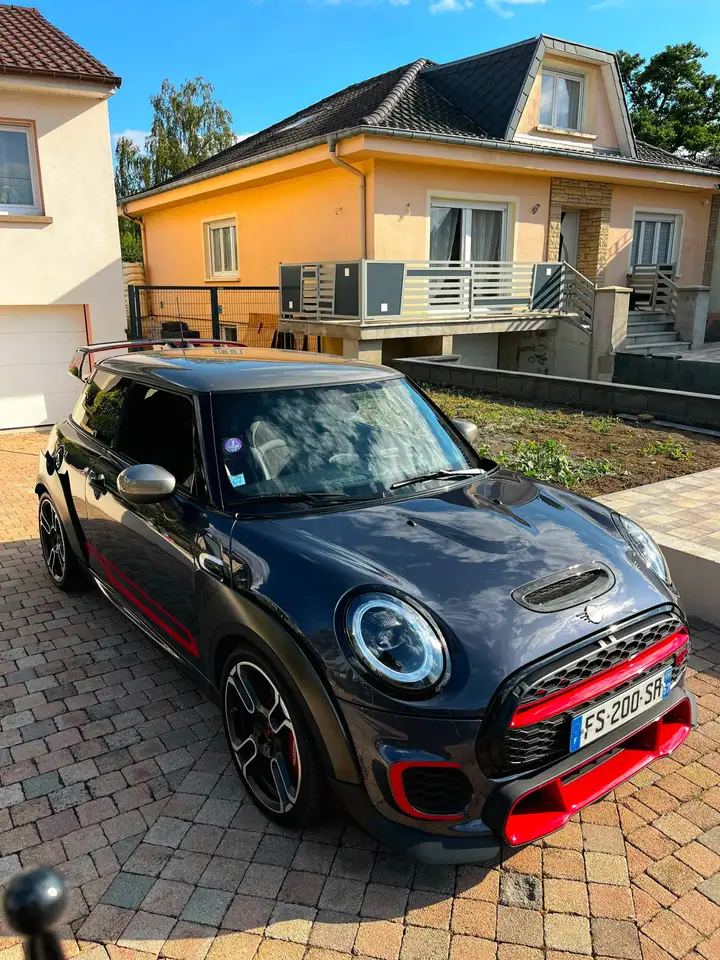 MINI John Cooper Works