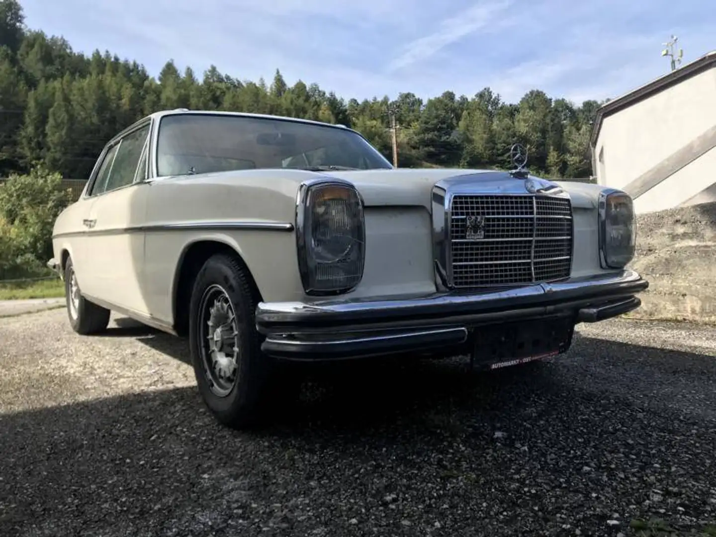 Mercedes-Benz 250 CE Strich 8 Coupe /8 W114 Lenkradautomatik 1.SERIE - 2