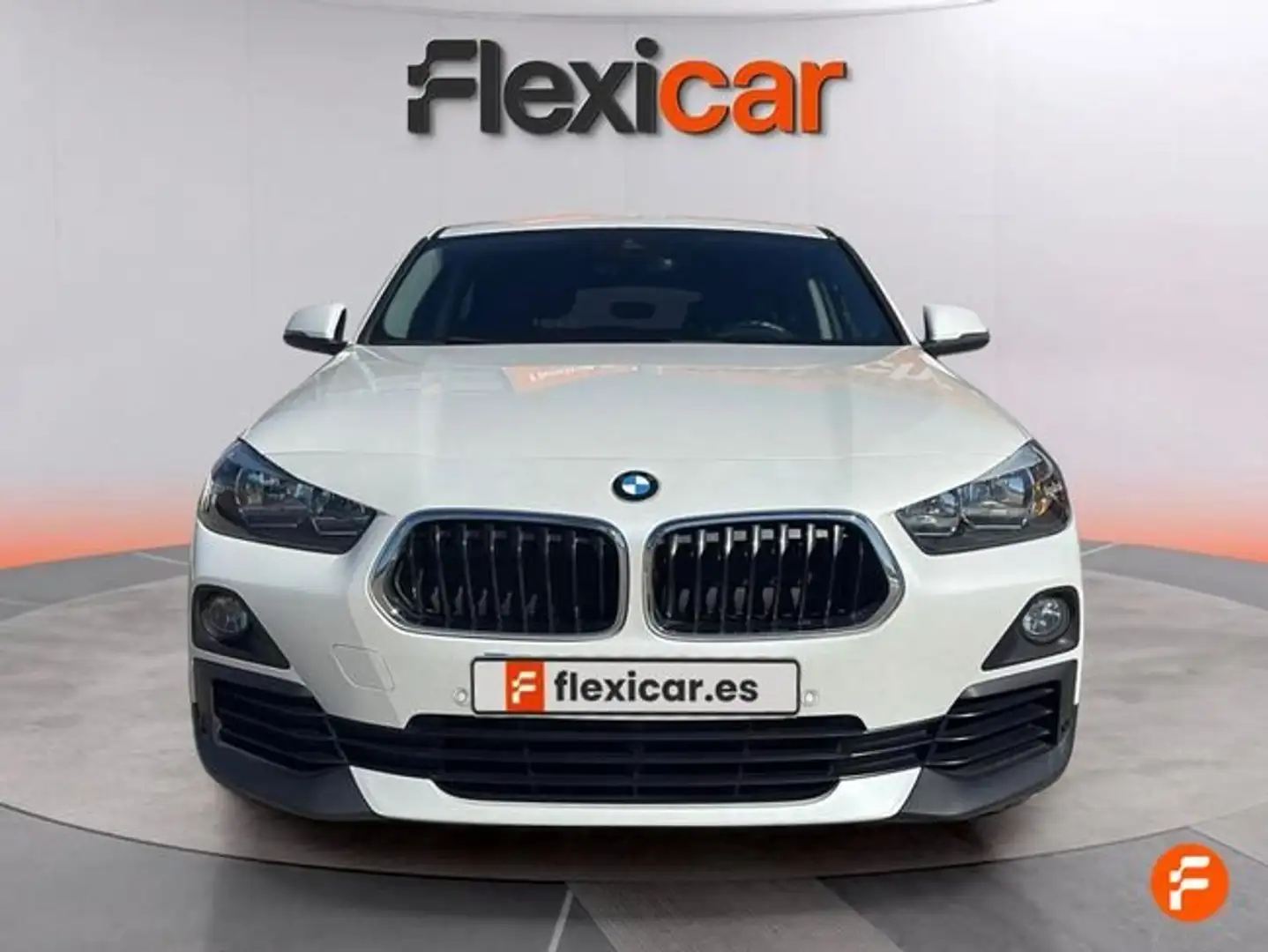 BMW X2 sDrive 18iA Blanco - 2