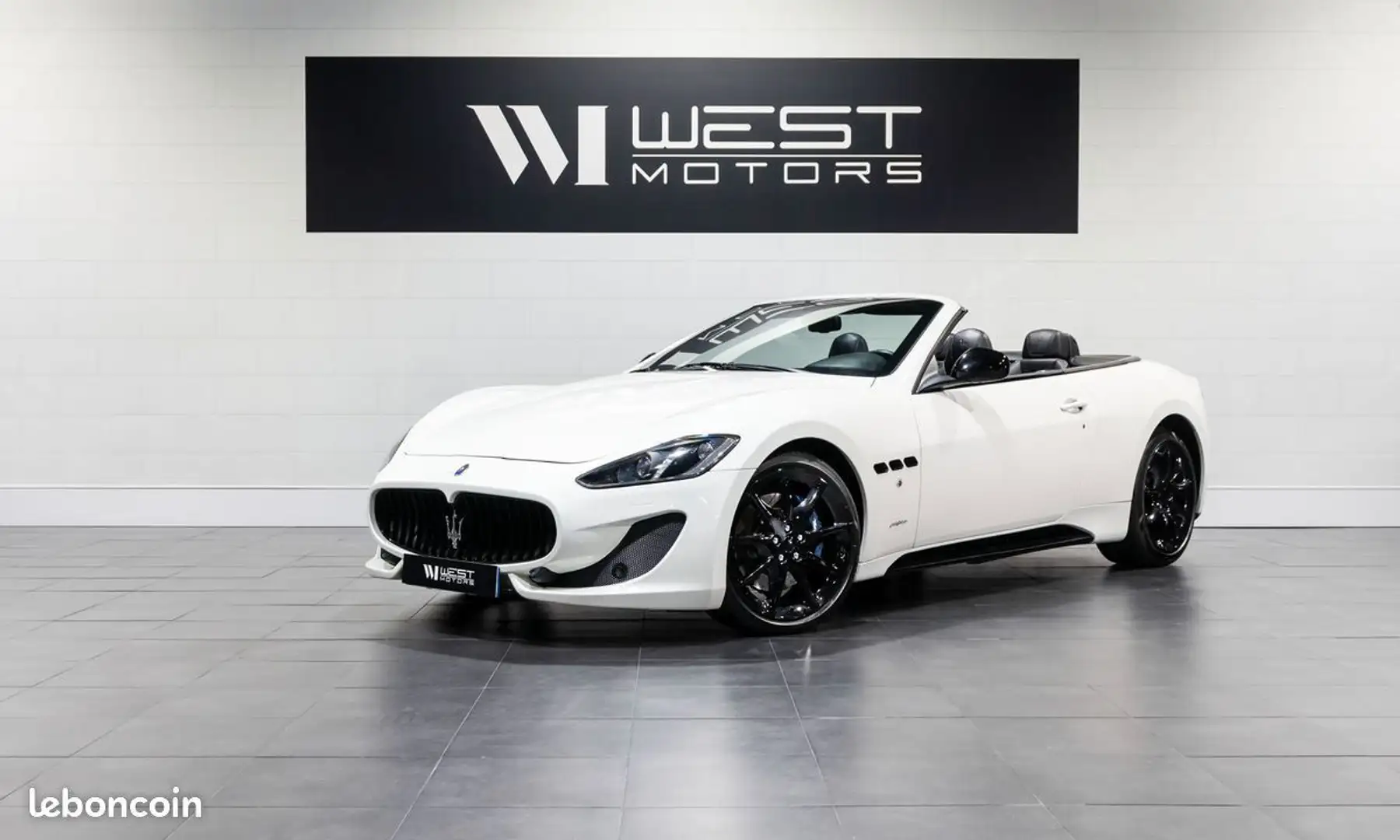 Maserati GranCabrio Sport 4.7 V8 460 BVA – Immat France JA 20 Sieges R Blanc - 1