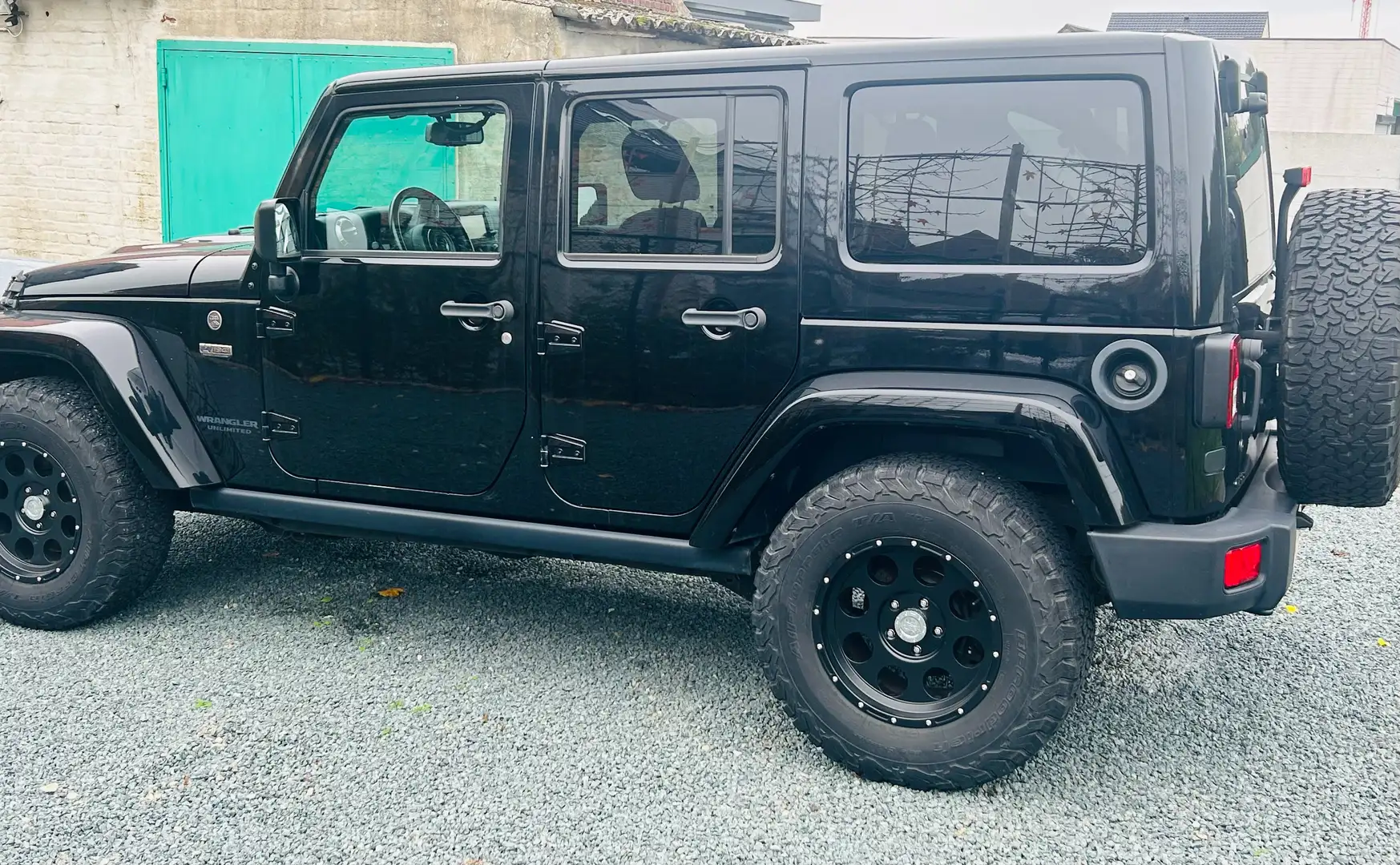 Jeep Wrangler Wrangler Unlimited Hard-Top 3.8 Automatik Sahara Zwart - 1