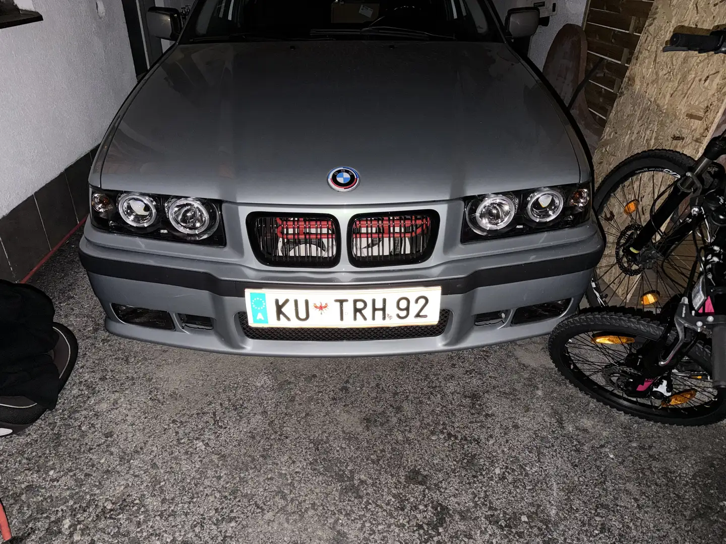 BMW 318 318tds compact - 2