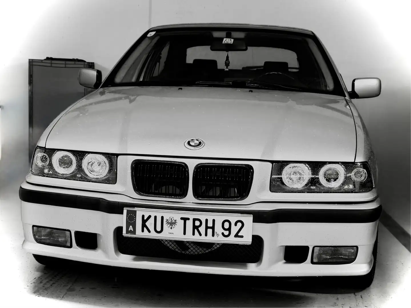BMW 318 318tds compact - 1