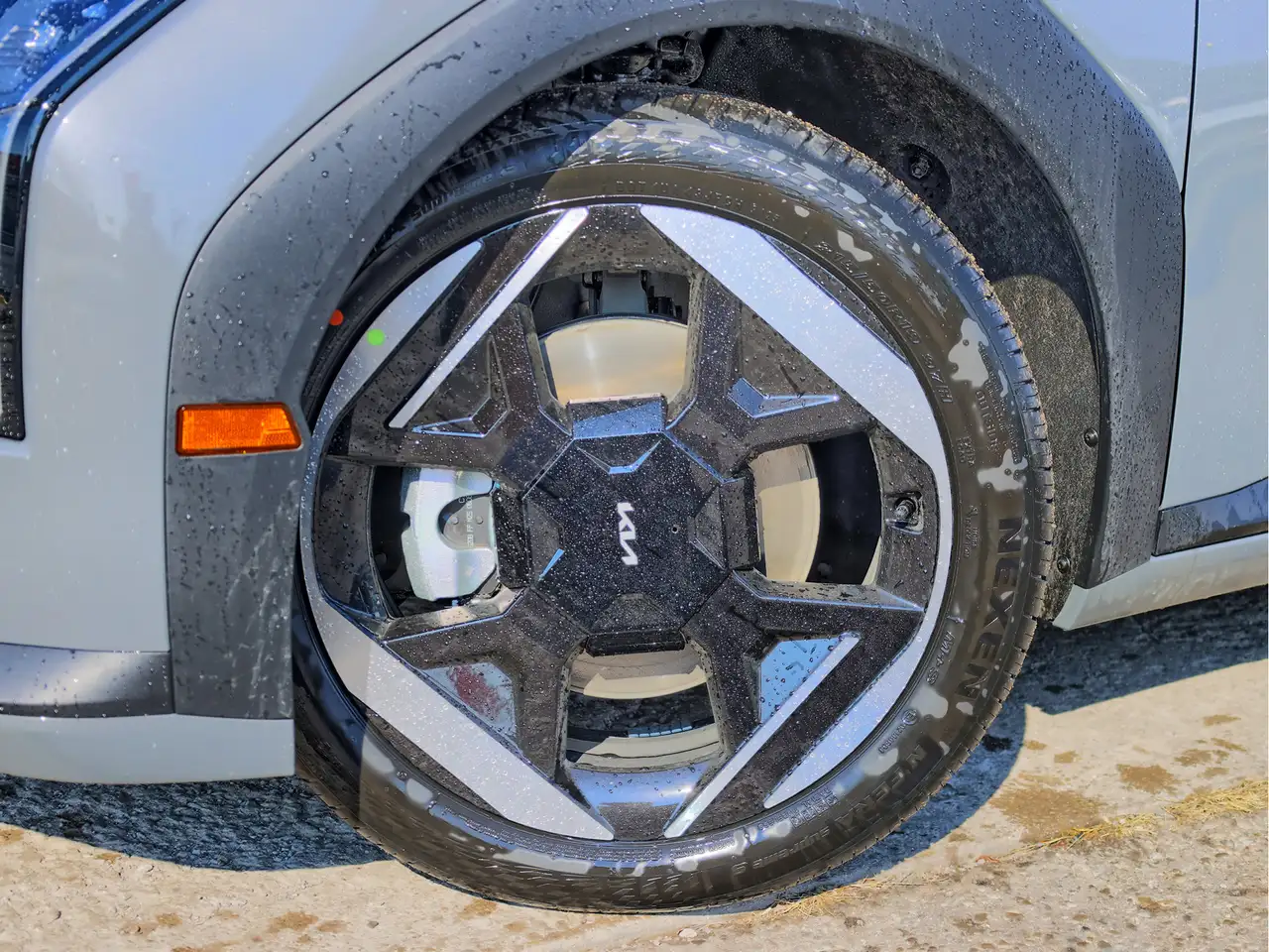 Kia EV4 снимка Kia EV4