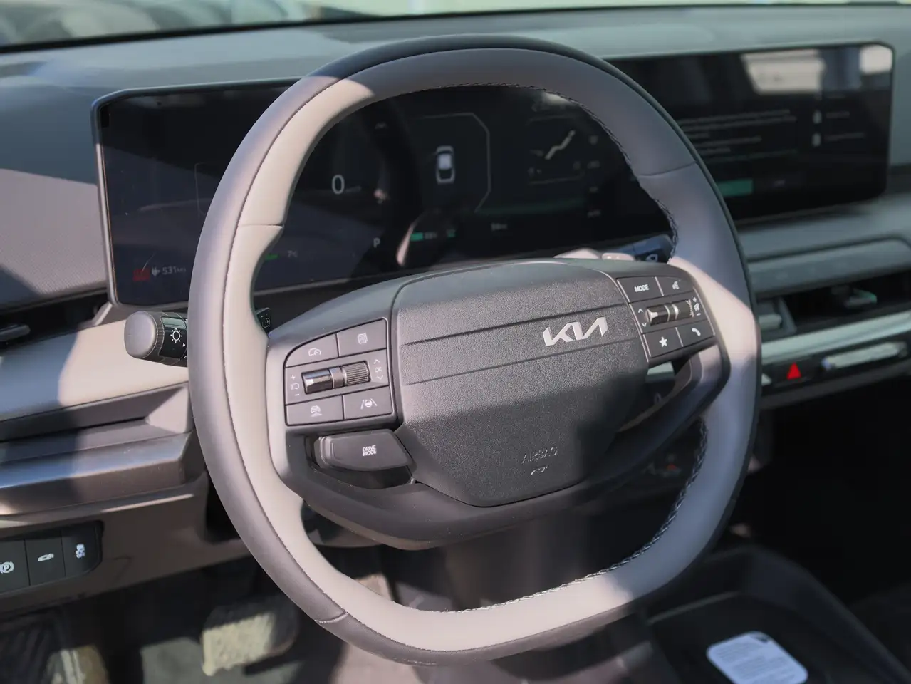 Kia EV4 снимка Kia EV4