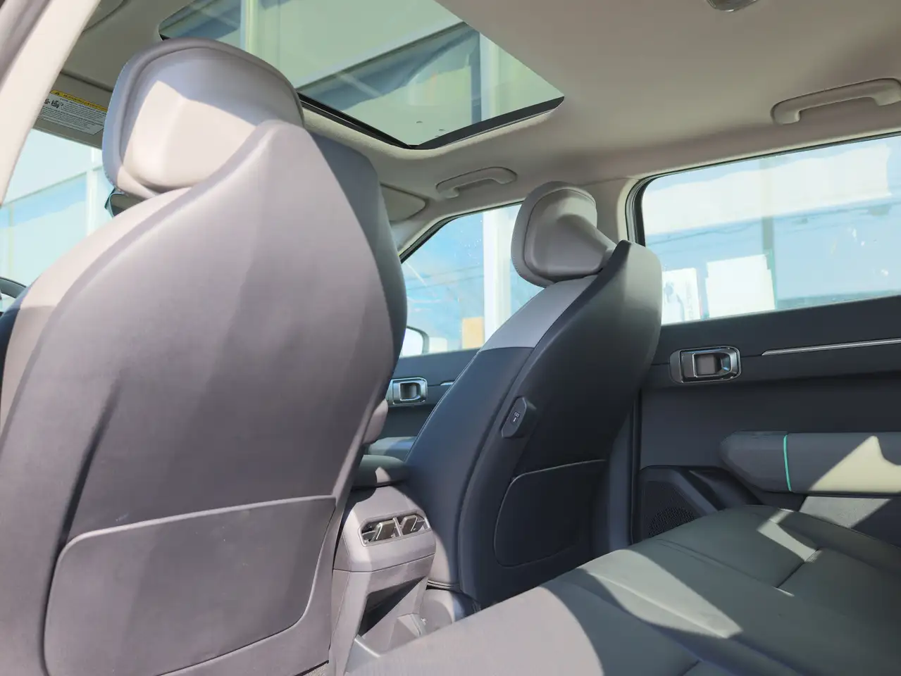 Kia EV4 снимка Kia EV4