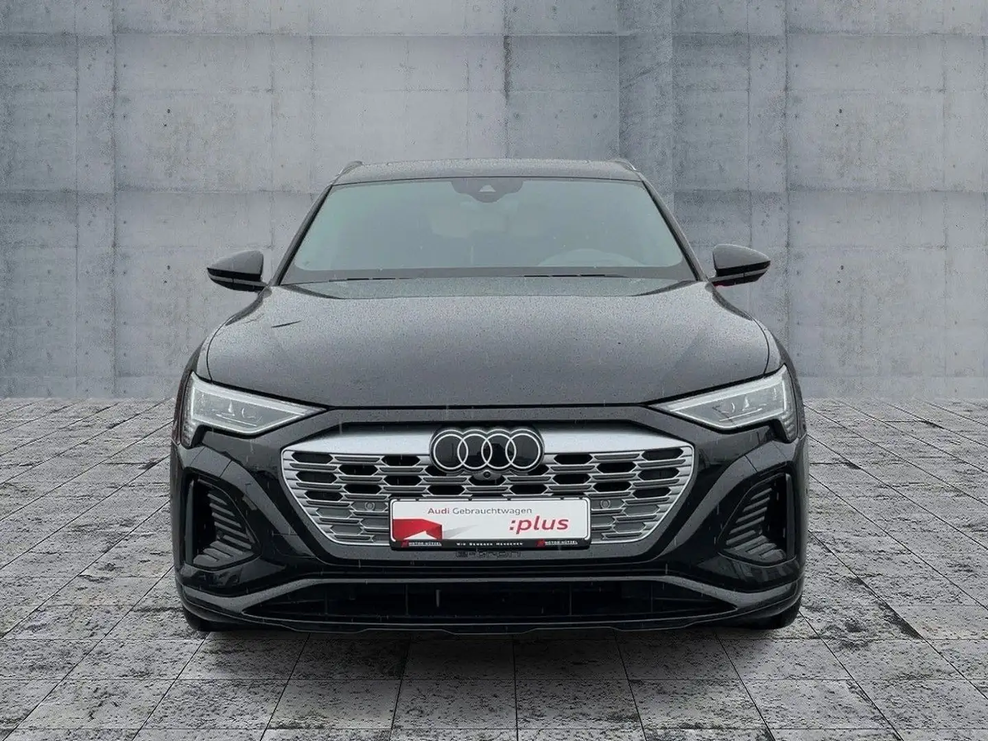 Audi Q8 e-tron 55 S-LINE MATRIX+NAV+HuD+B&O Schwarz - 2