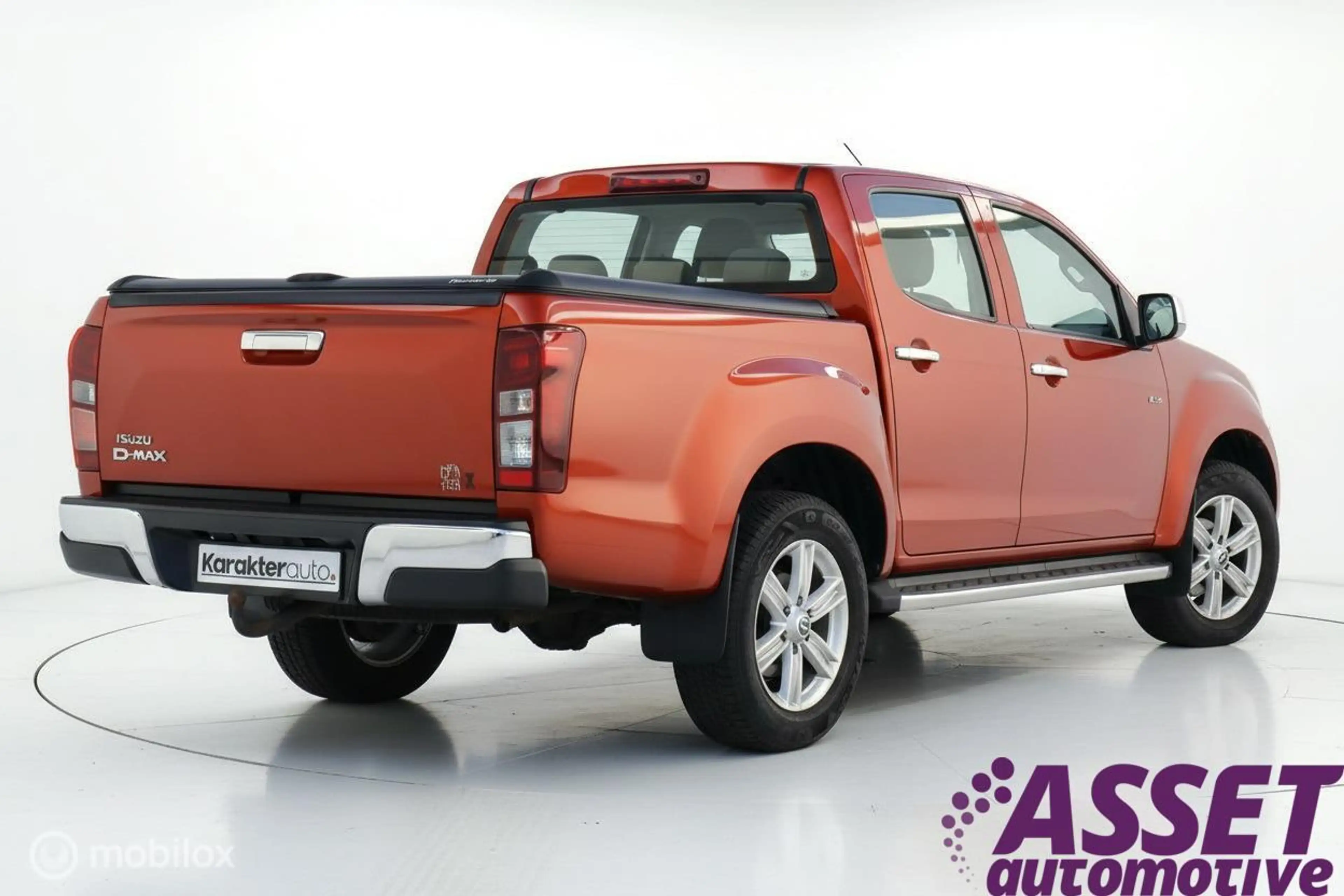 Isuzu D-Max 1.9 Double Cab lang LS — photo 2