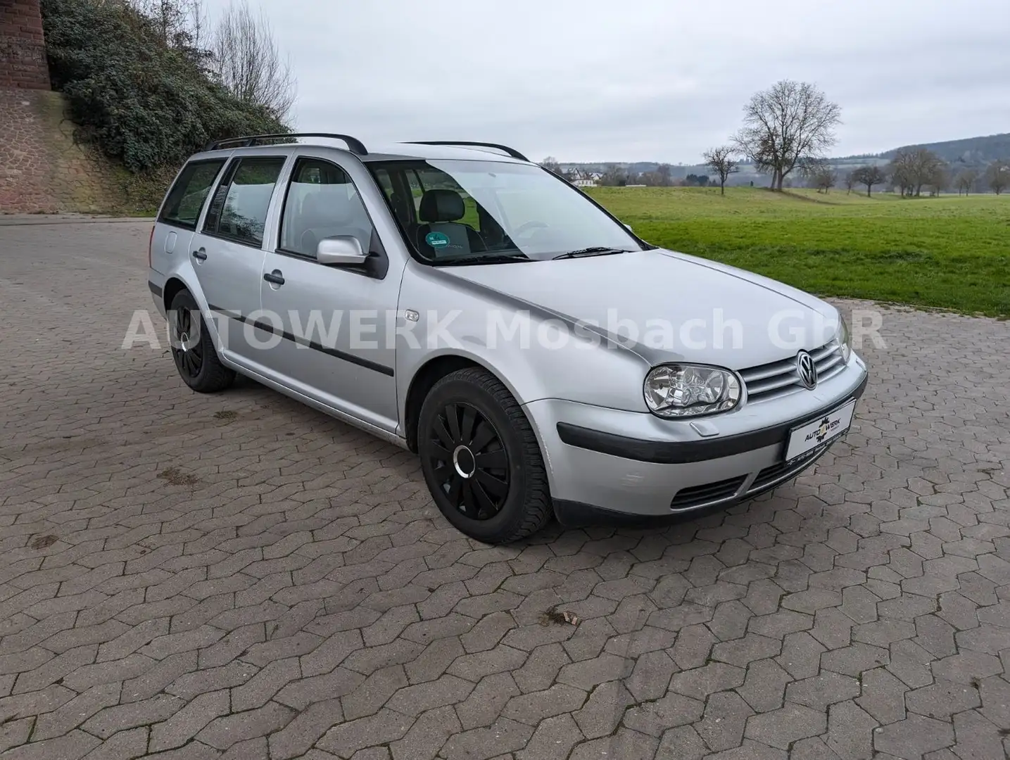 Volkswagen Golf 2.0 Variant/Tüv 10-24/Klimaautomatik/Shz Gümüş rengi - 2