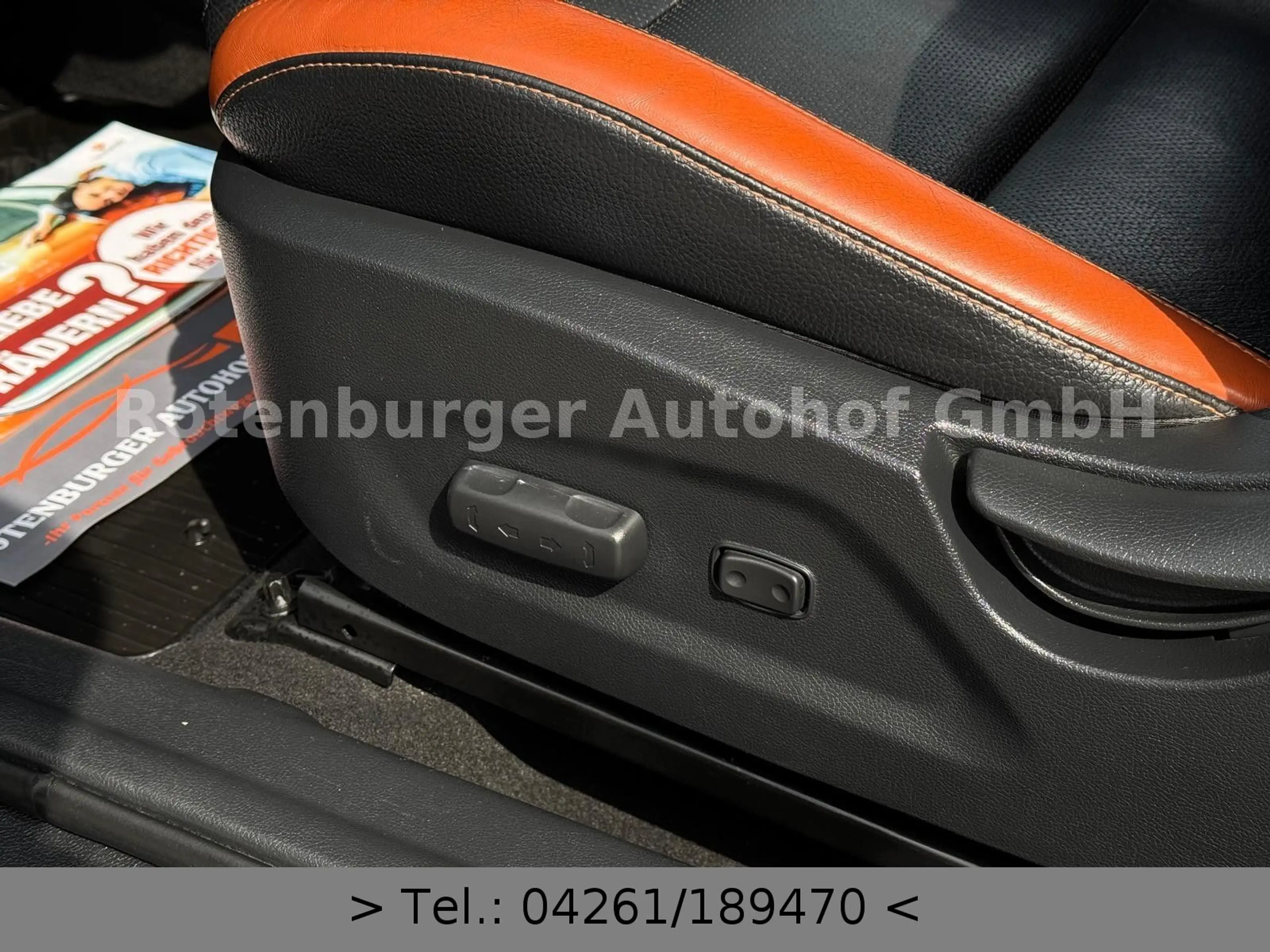 Hyundai VELOSTER 1.6*TURBO-GDI*MATT*FINISH*LEDER*TÜV NEU — photo 14