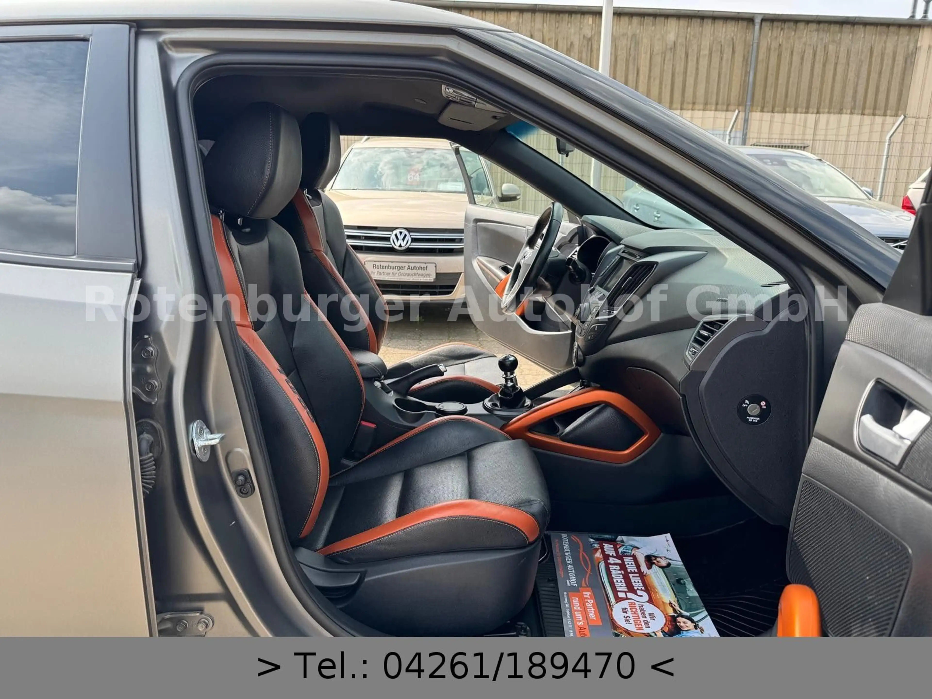 Hyundai VELOSTER 1.6*TURBO-GDI*MATT*FINISH*LEDER*TÜV NEU — photo 15