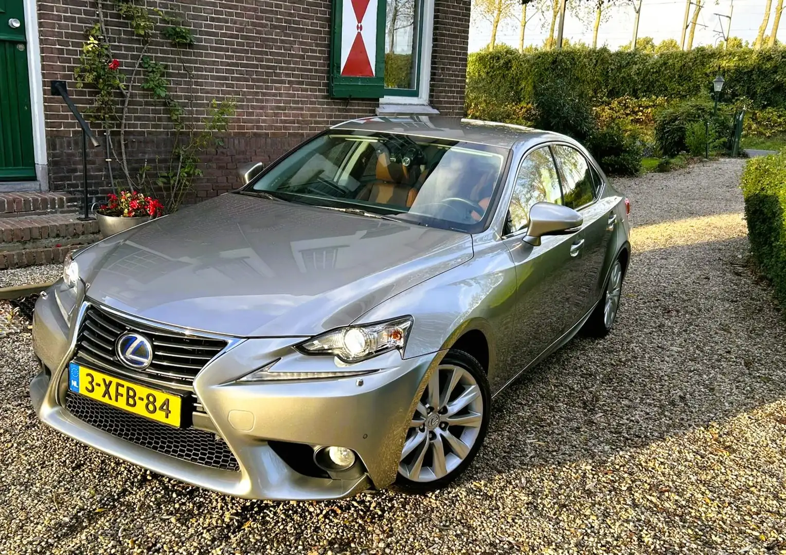 Lexus IS 300 300h Edition Silver - 1