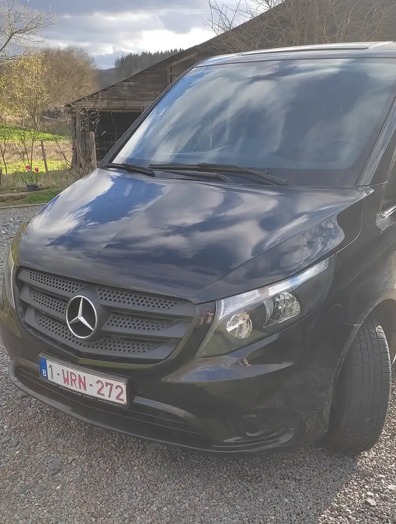 Mercedes-Benz Vito Tourer 114 (EU6) Zwart - 2