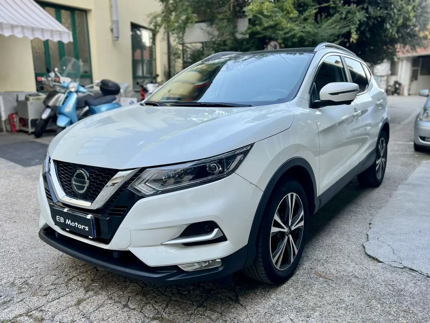 Nissan Qashqai Qashqai II 2017 1.5 dci Tekna 110cv Bianco - 1