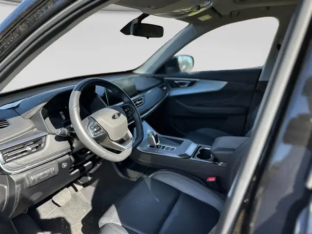 DR Automobiles DR5.0 view 5