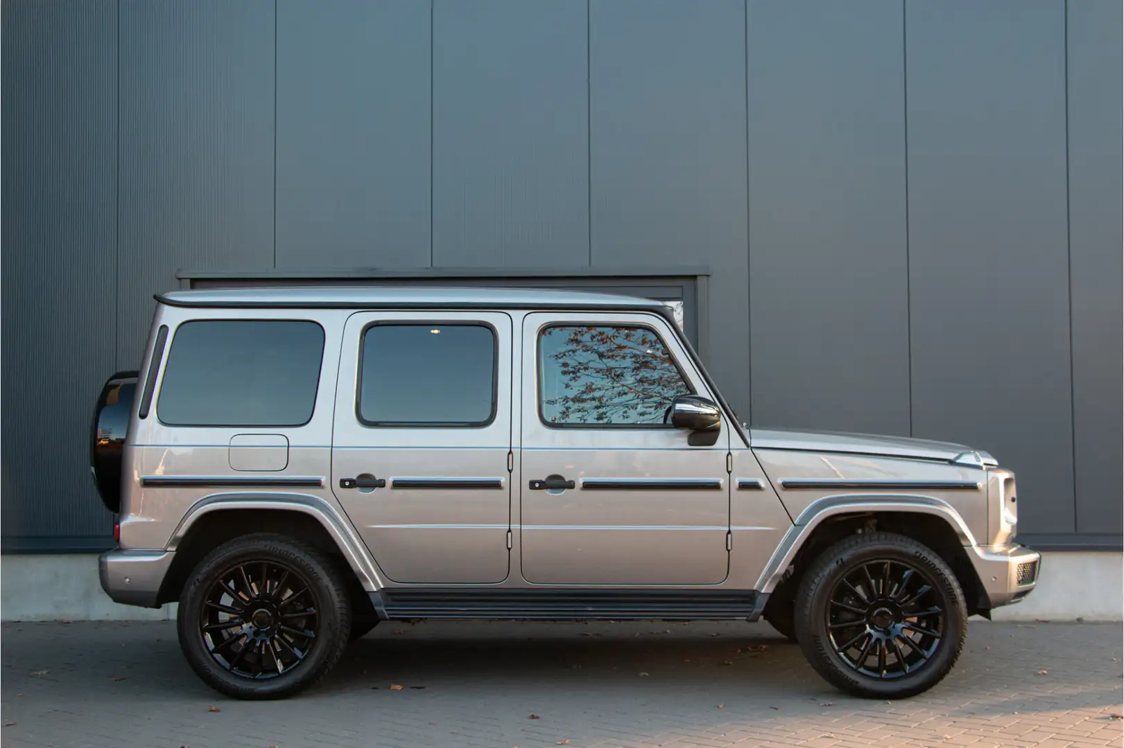 Mercedes-Benz G 500 AMG | ACC | 360 Cam | Burmester 4D | Massage & Ven Gris - 2