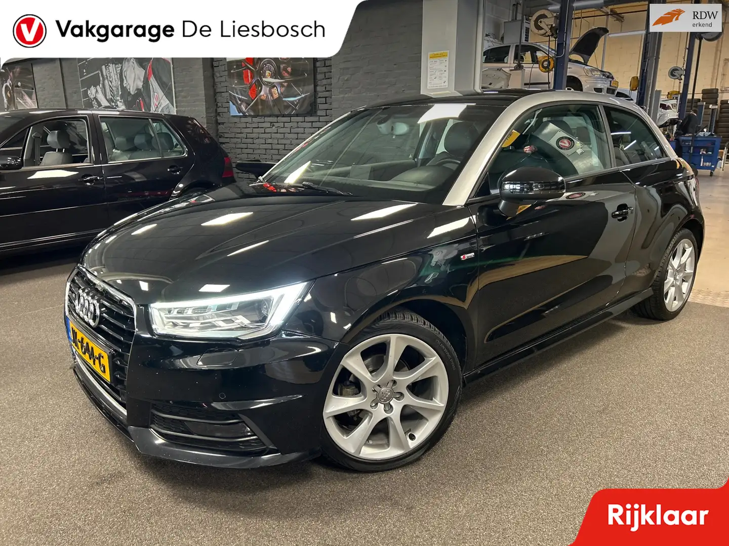 Audi A1 1.0 TFSI Sport Pro Line S / leder-alcantara/ parke Zwart - 1