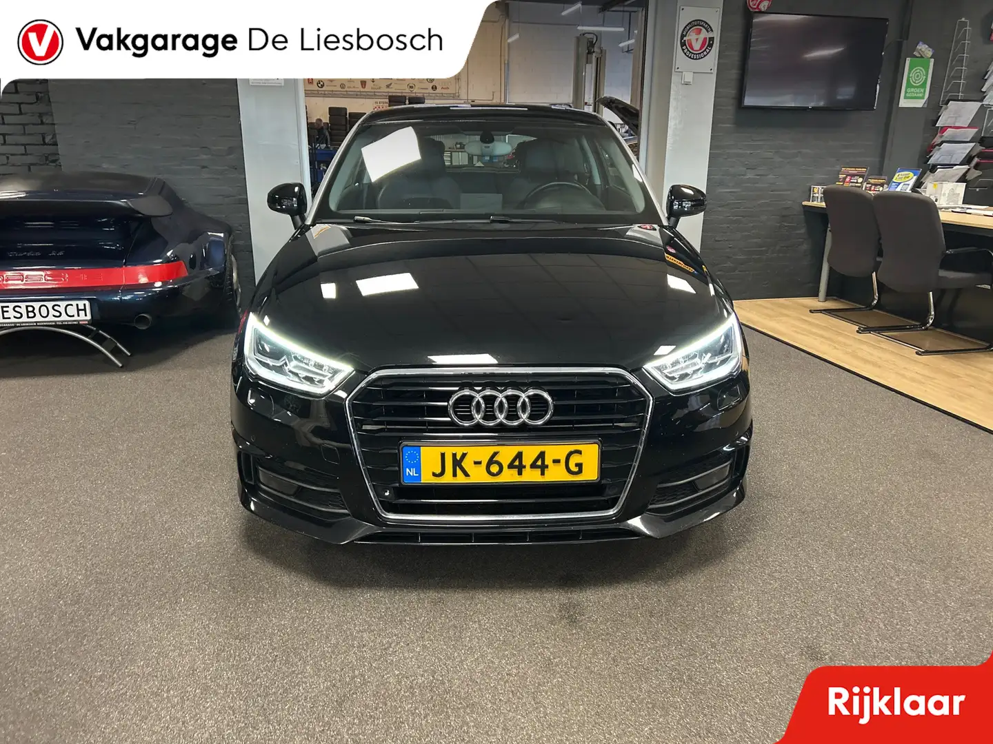 Audi A1 1.0 TFSI Sport Pro Line S / leder-alcantara/ parke Zwart - 2