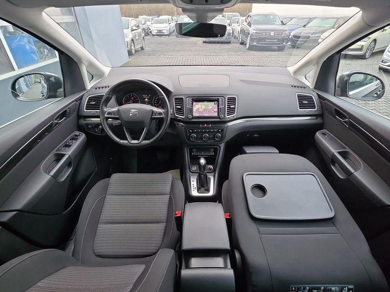 SEAT Alhambra 1.4 TSI DSG ACC SPURH NAVI R-KAM XENON — photo 12