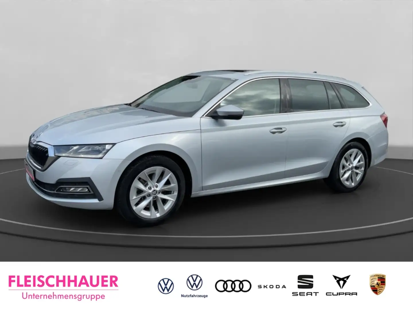 Skoda Octavia Combi First Edition 2.0 TDI HUD AD StandHZG AHK-kl Plateado - 1