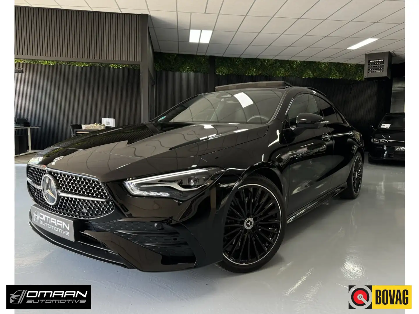 Mercedes-Benz CLA 200 AMG Line Edition Facelift 2024 Zwart - 1