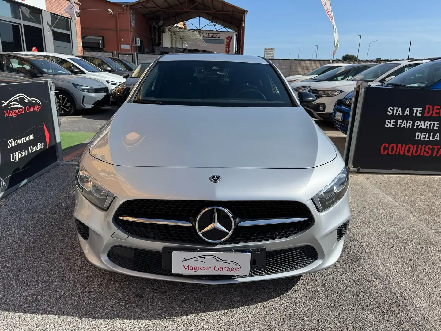 Mercedes-Benz A 180 A 180 d Premium auto- LUCI AMBIENT Argento - 2