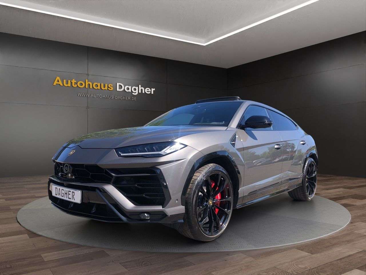 Second hand Lamborghini Urus 4.0