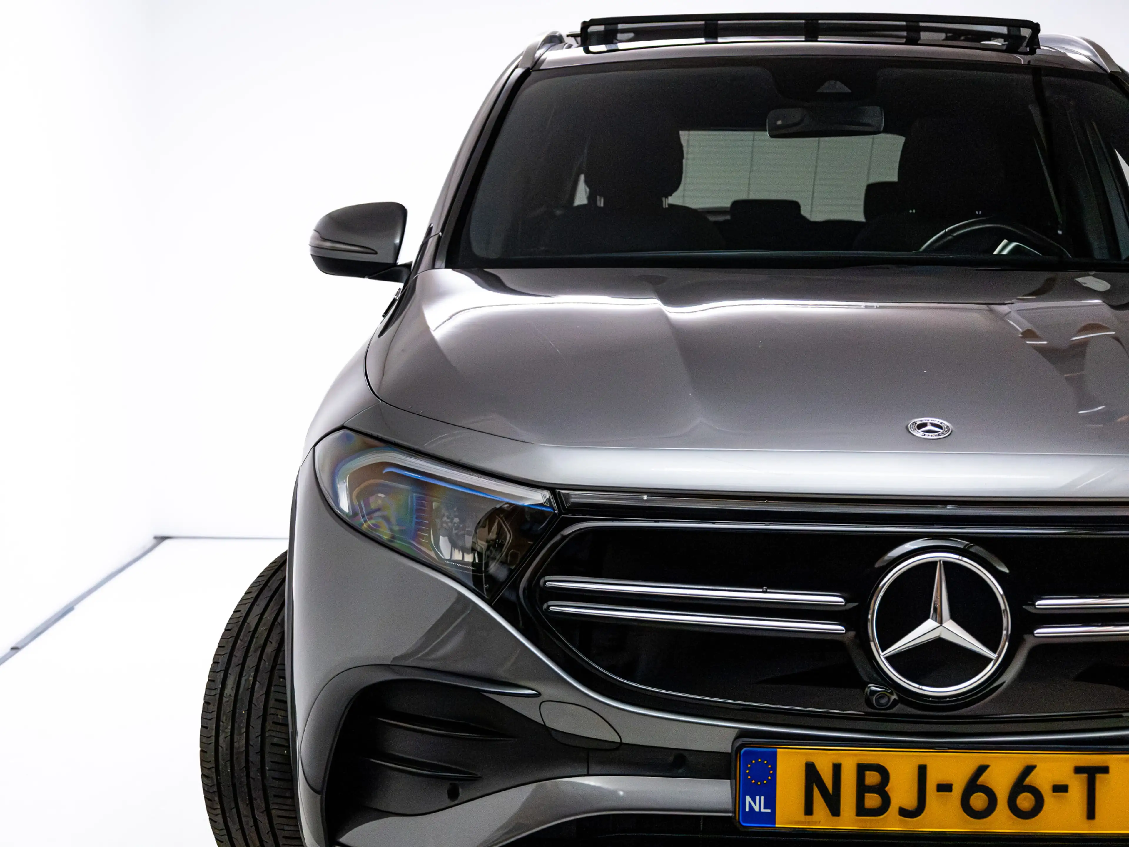 Mercedes-Benz EQA 250 AMG Line 67 kWh | Panoramadak | Camera | Cruise-co — photo 33