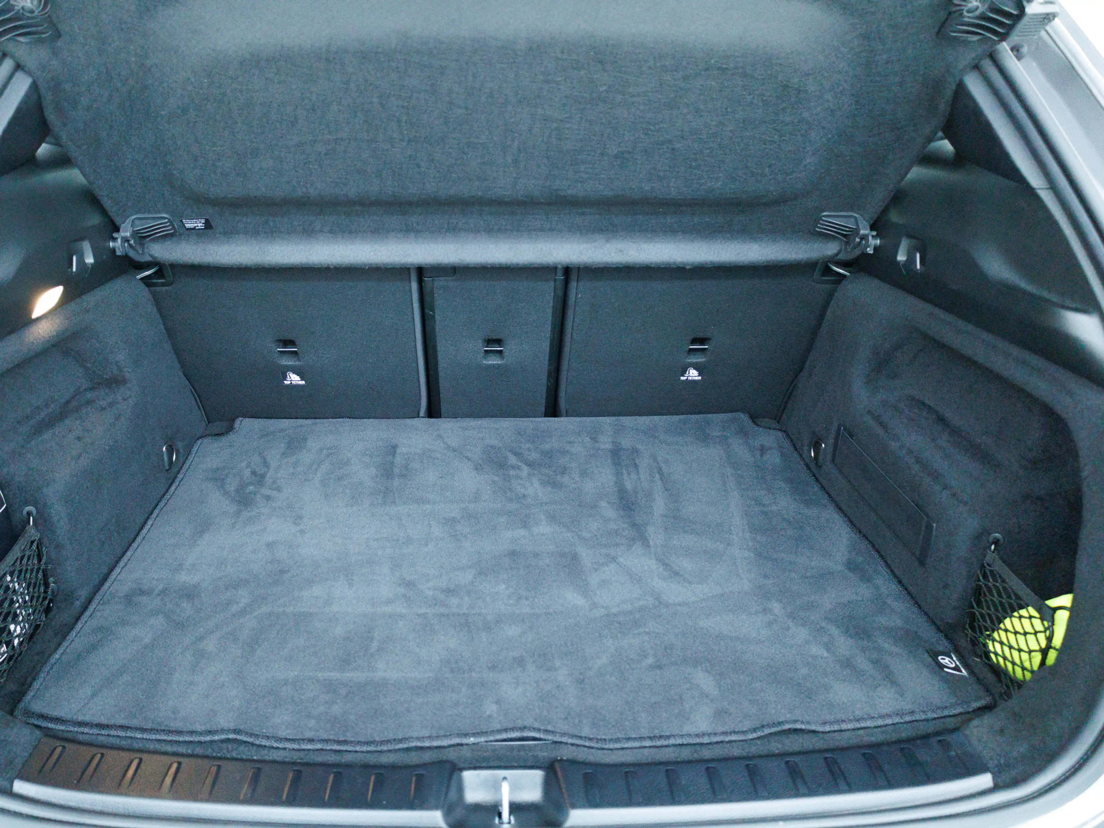 Mercedes-Benz EQA 250 AMG Line 67 kWh | Panoramadak | Camera | Cruise-co — photo 9