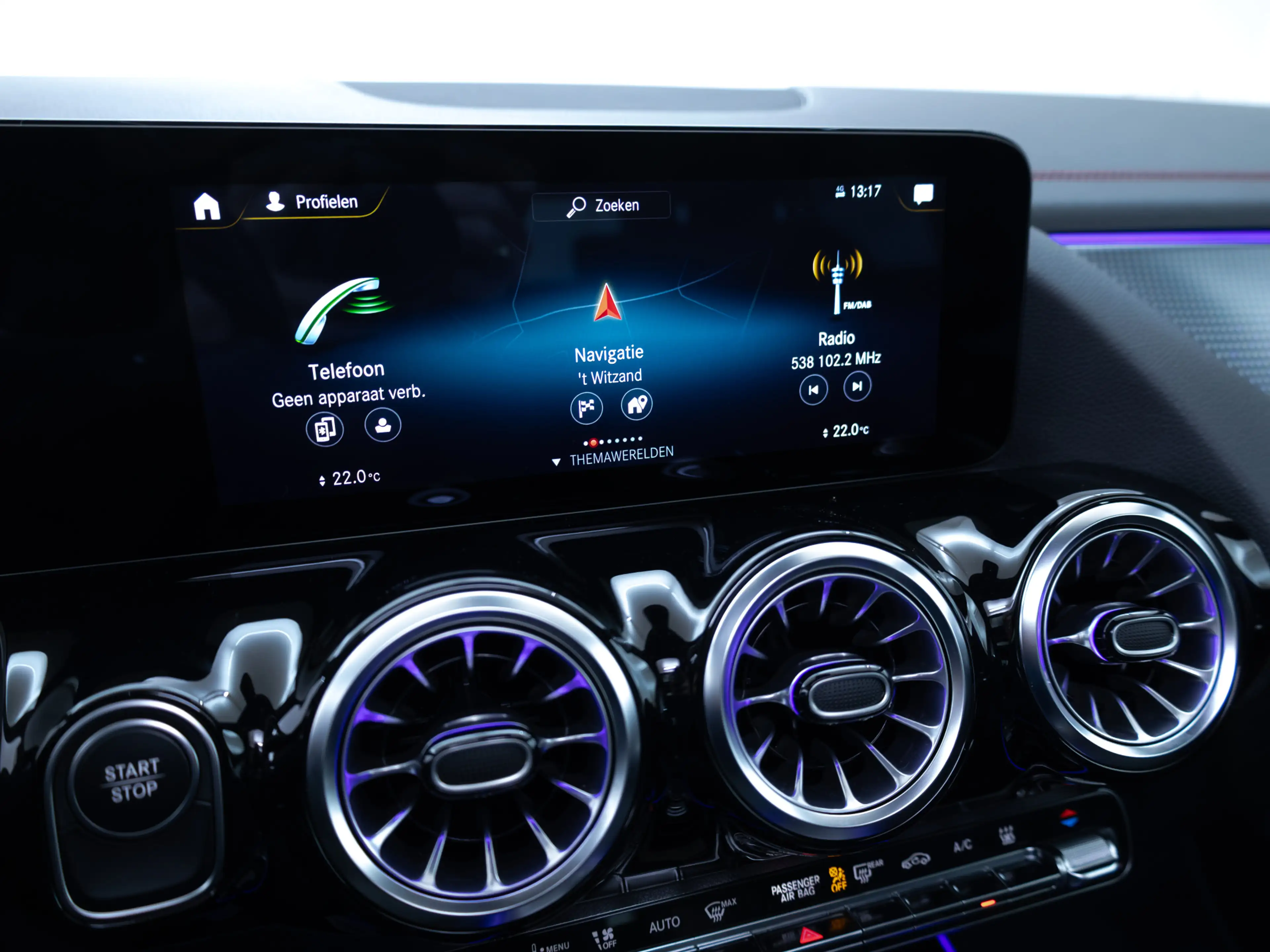 Mercedes-Benz EQA 250 AMG Line 67 kWh | Panoramadak | Camera | Cruise-co — photo 22