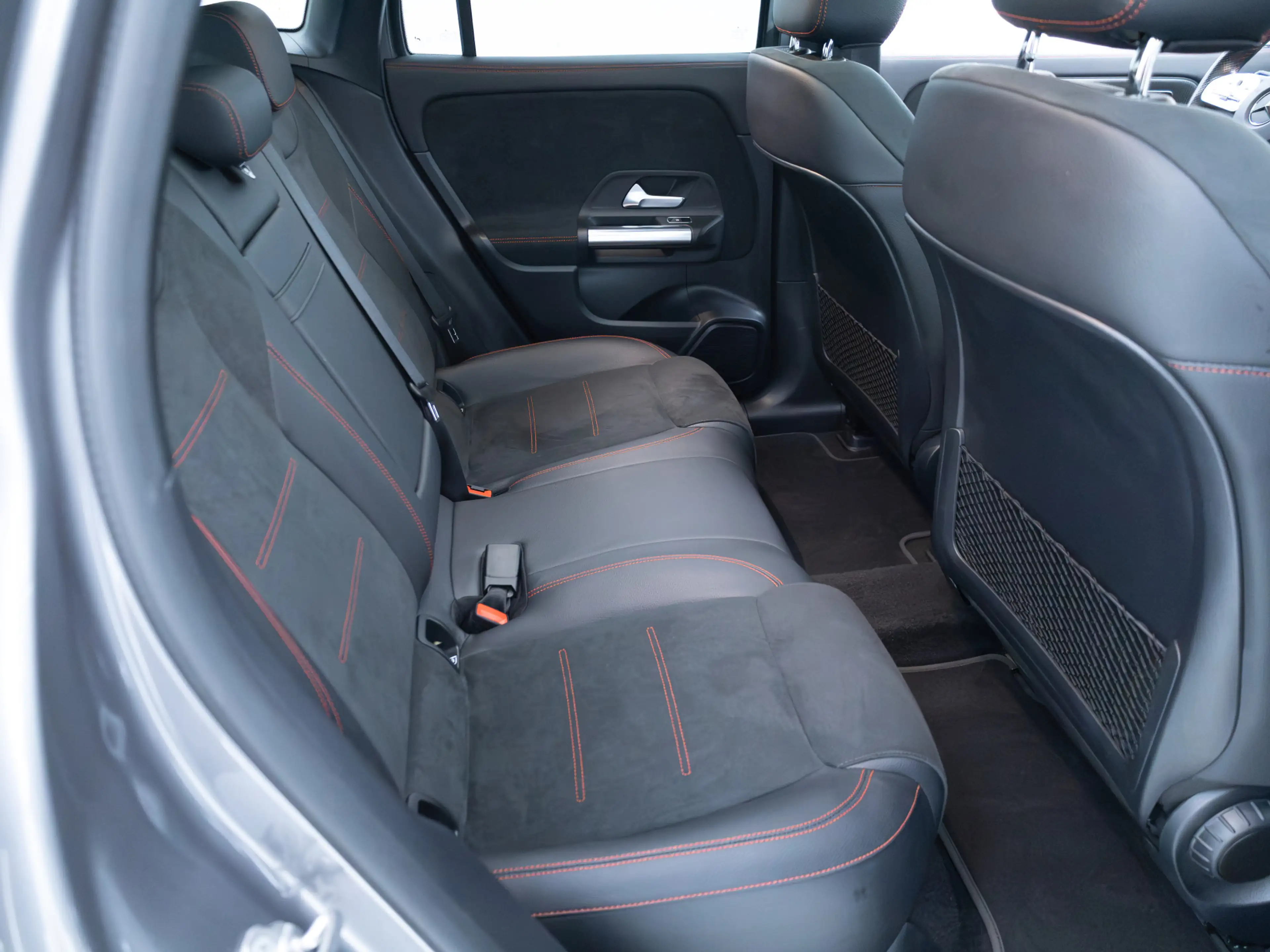 Mercedes-Benz EQA 250 AMG Line 67 kWh | Panoramadak | Camera | Cruise-co — photo 10