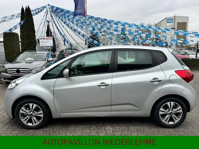 Kia Venga 1.6*Klima*Navi*LED*Allwetter*HU Neu*S-Heft