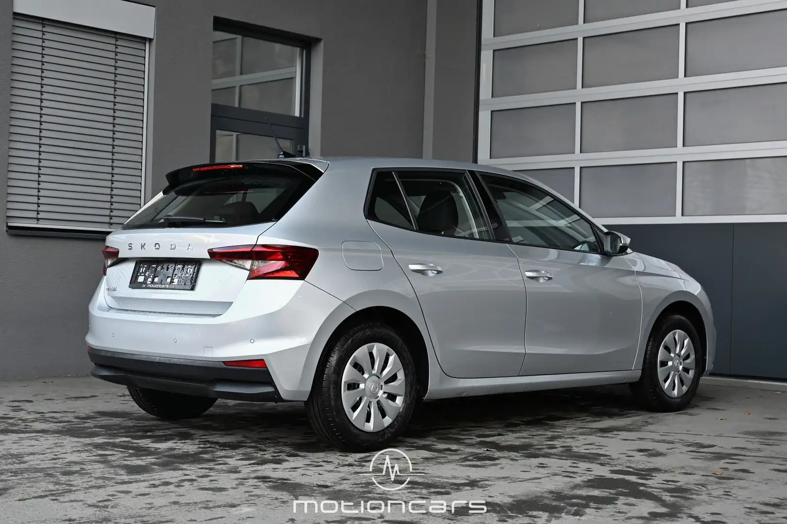 Skoda Fabia 1.0 MPI Essence Pickerl NEU Silber - 2