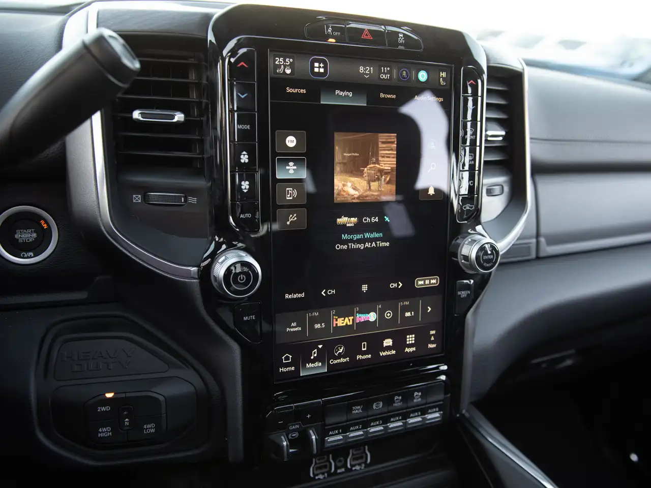 RAM 3500 снимка RAM 3500
