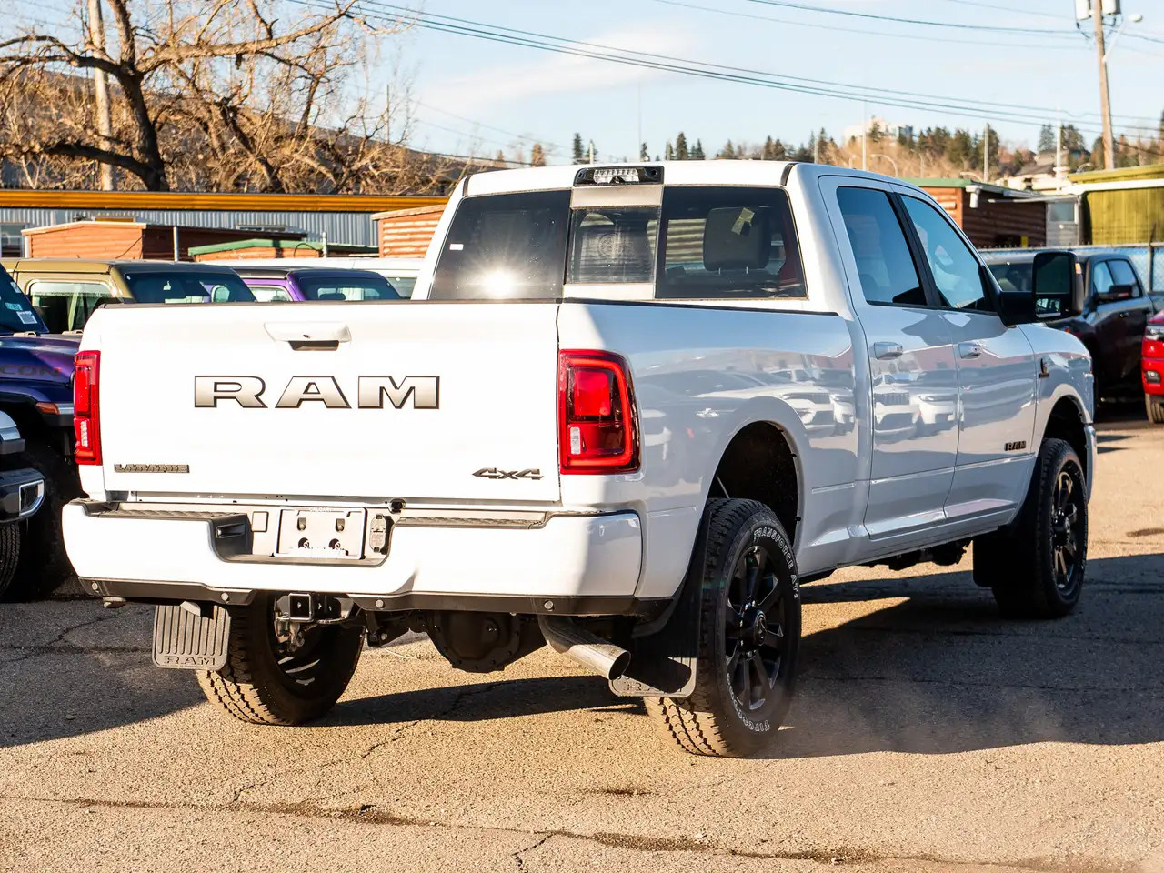RAM 3500 снимка RAM 3500