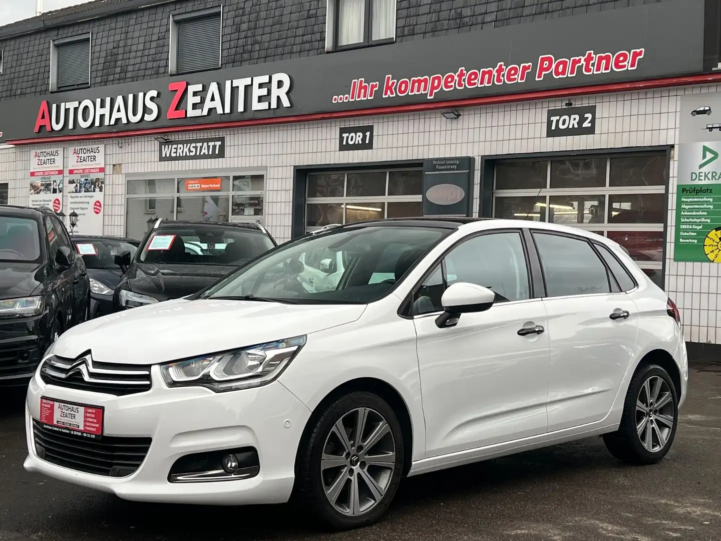 Citroen C4 Lim. Shine Weiß - 1