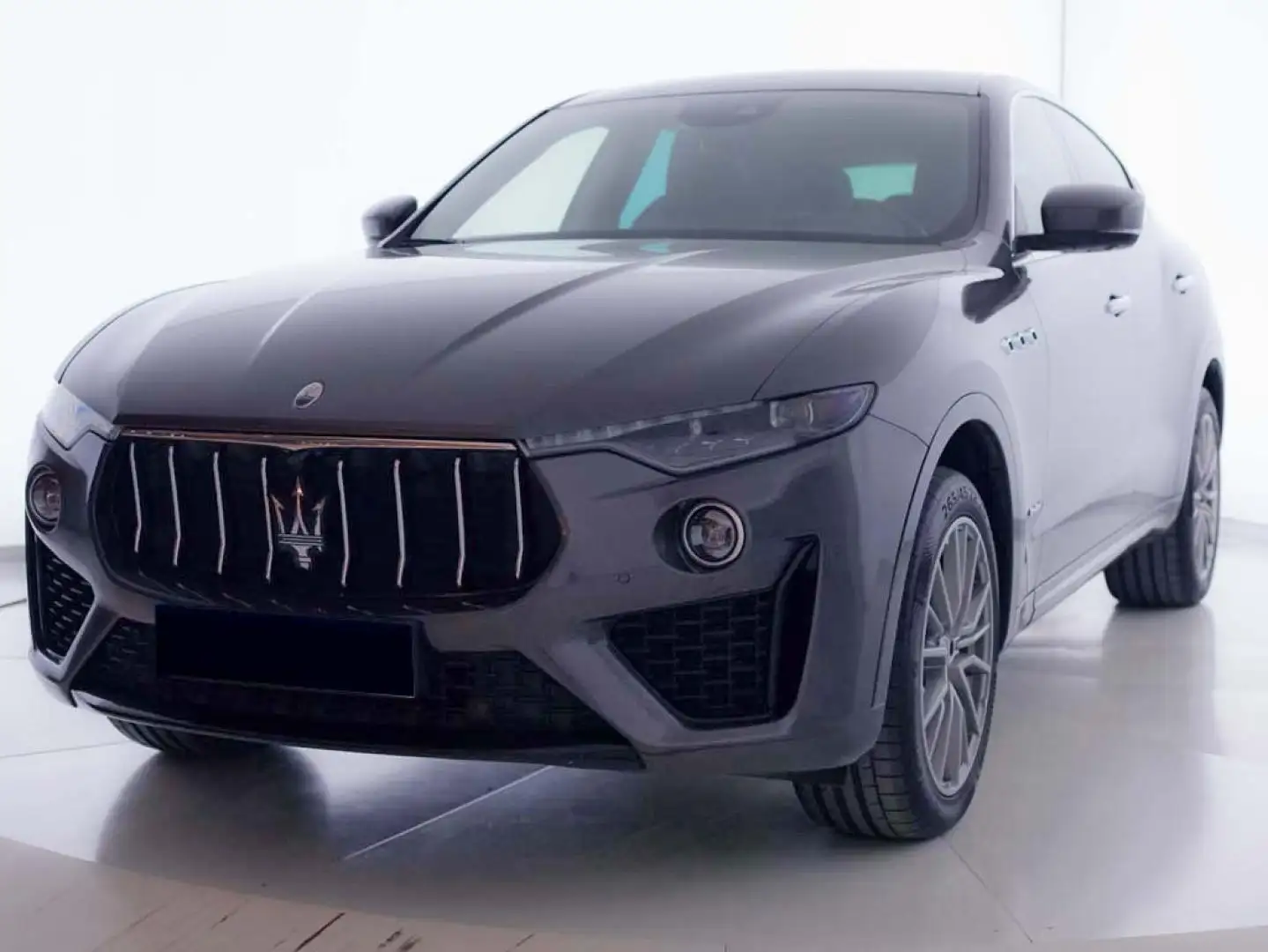 Maserati Levante V6 275 HP D AWD GranSport - 2