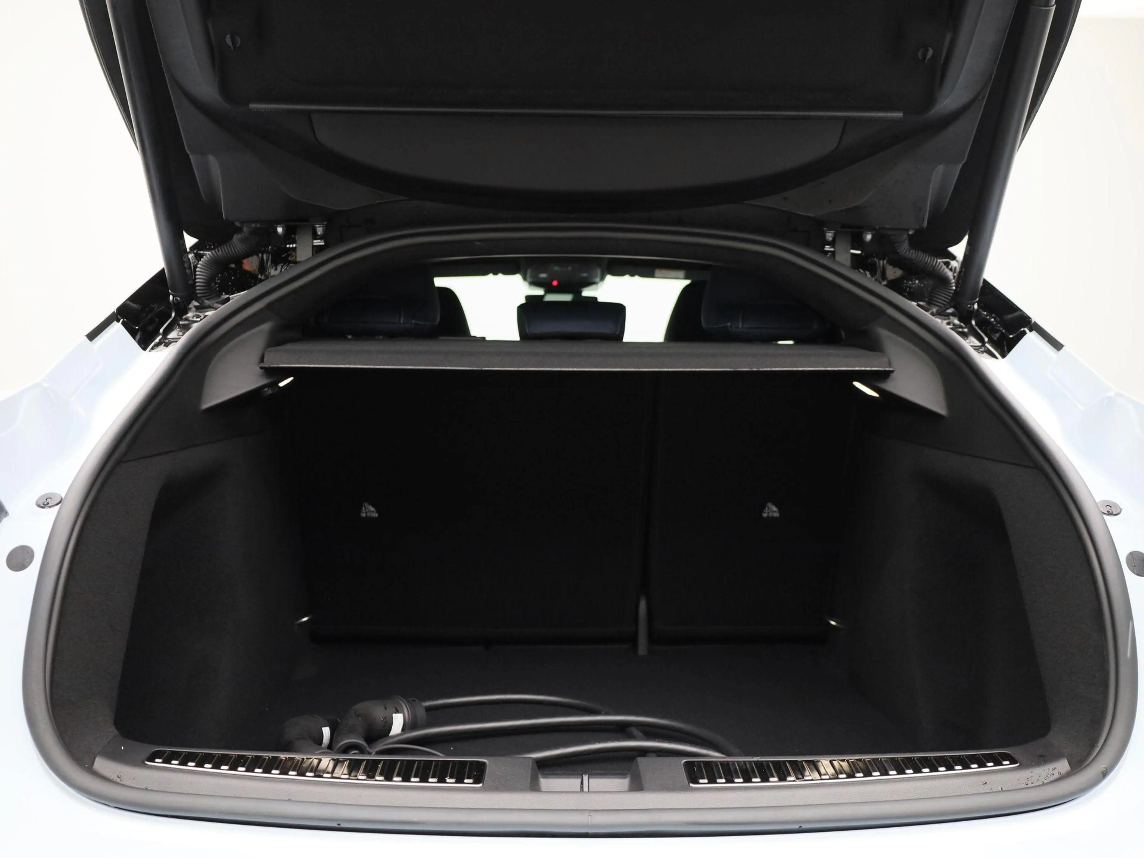 Alpine A390 GT 89kWh Pack Driving | Devialet® XtremeSound audi — photo 14