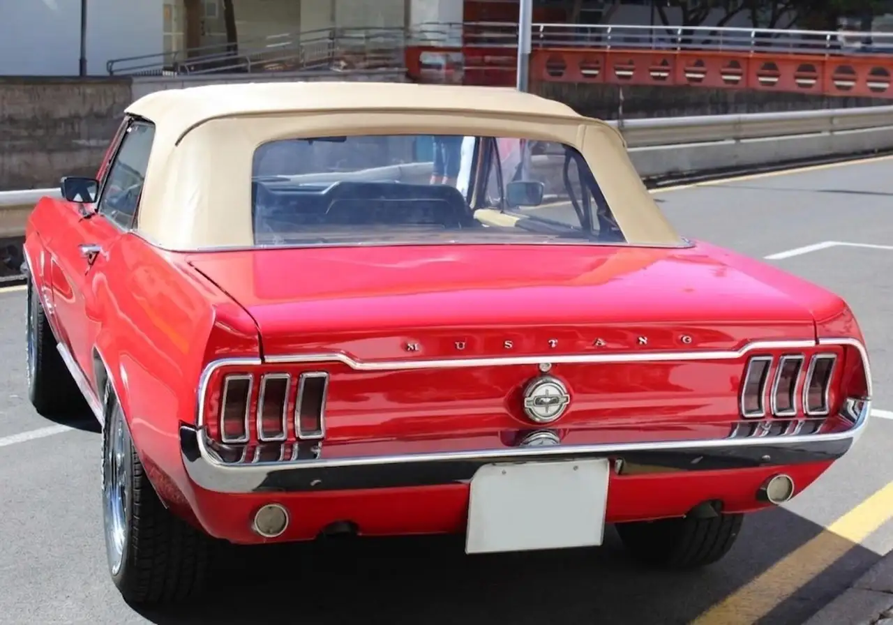 Ford Mustang Convertible V8 venta o cambio, foto 5