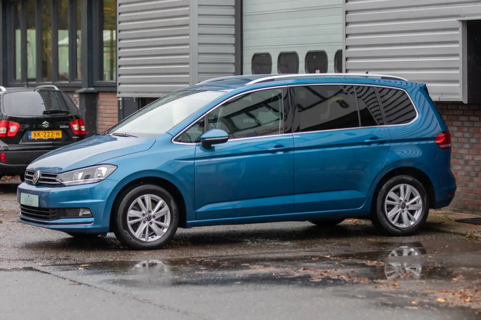 Volkswagen Touran III Highline BMT Blauw - 2